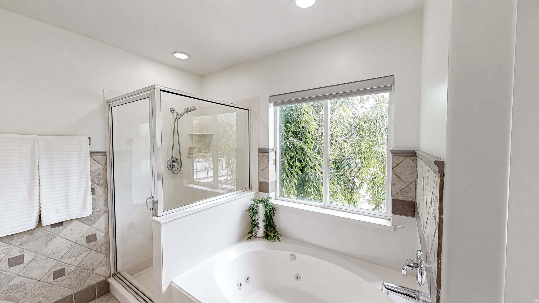 PARKSIDE ESTATES - Residential