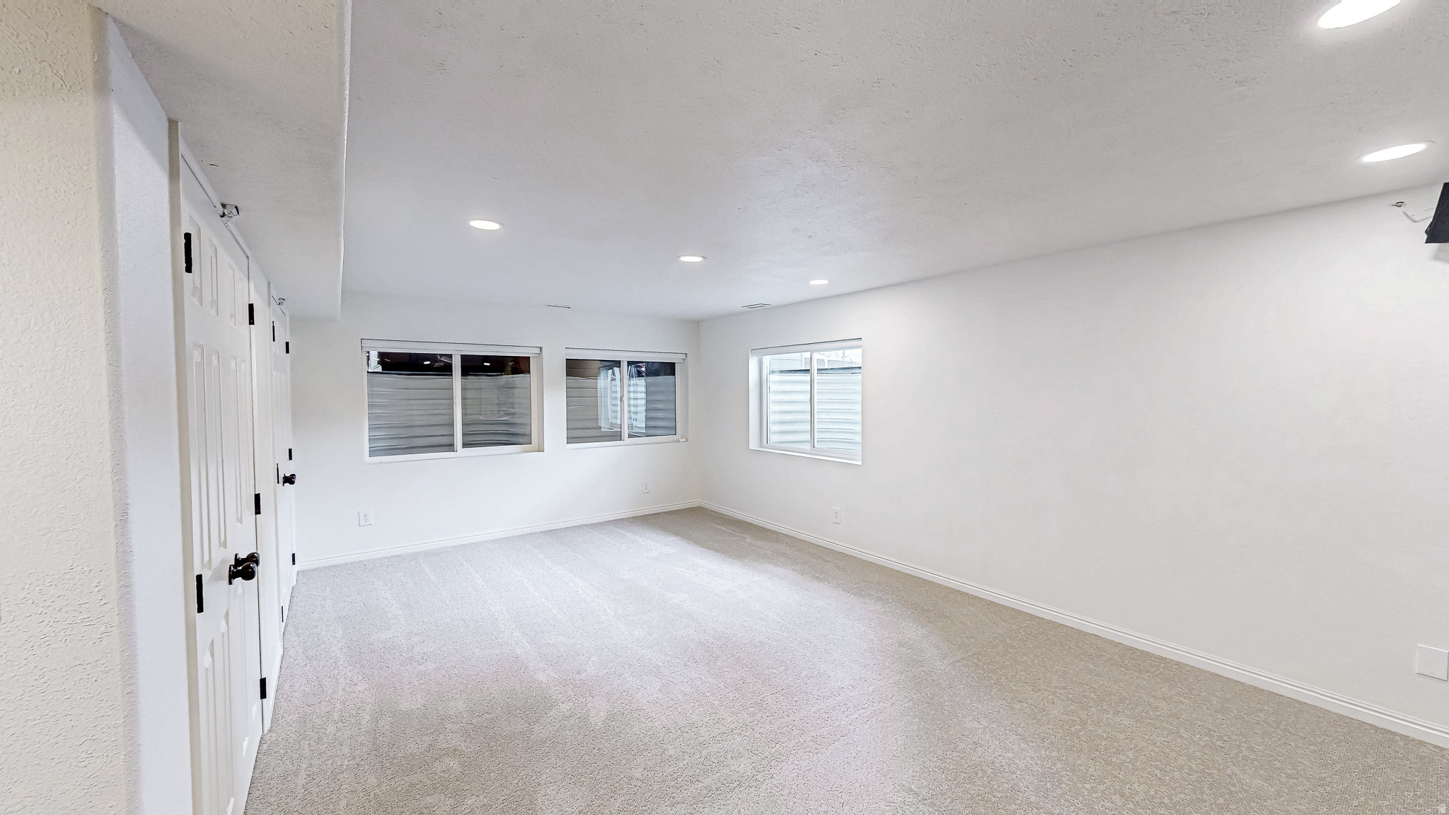 PARKSIDE ESTATES - Residential