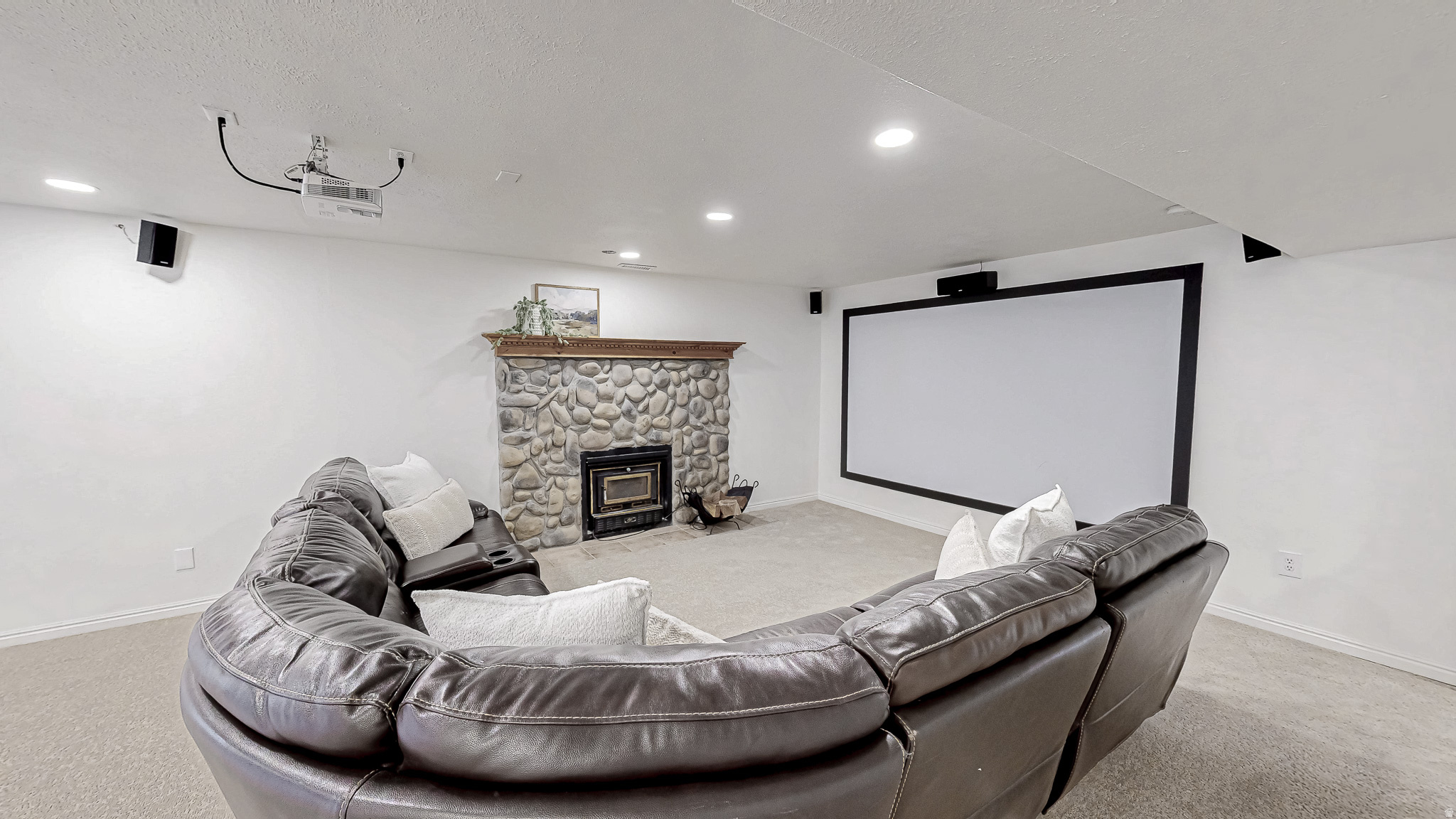 PARKSIDE ESTATES - Residential