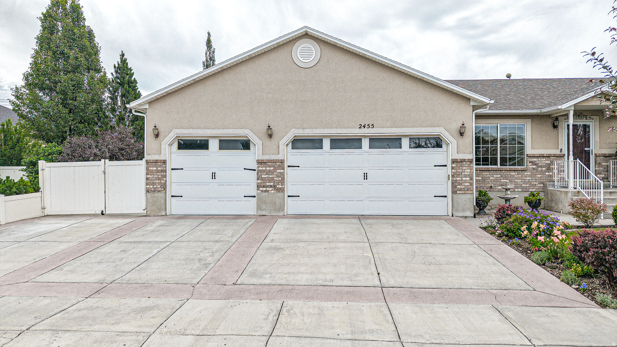 PARKSIDE ESTATES - Residential