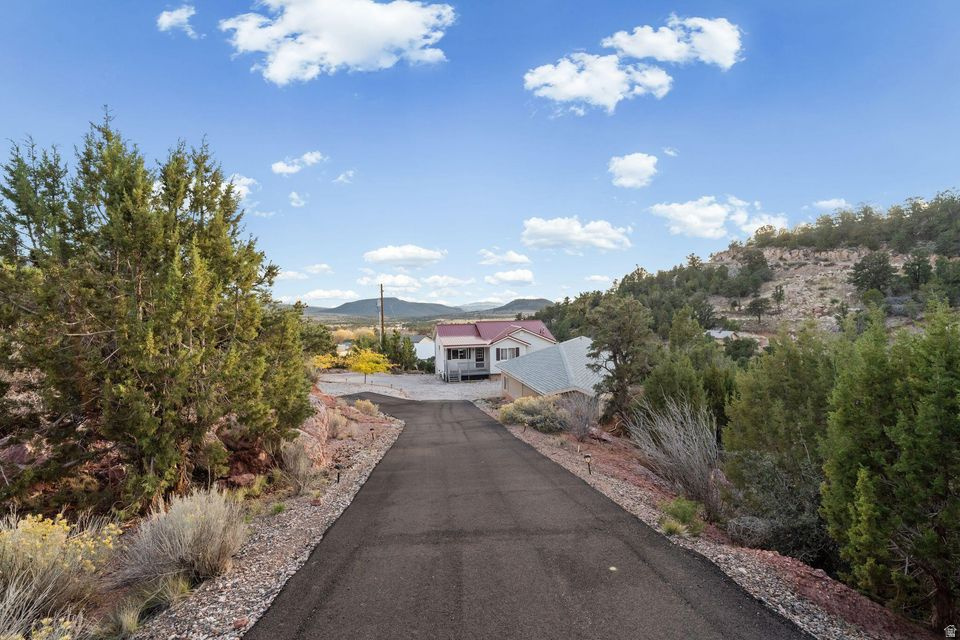DIXIE DEER ESTATES - Residential