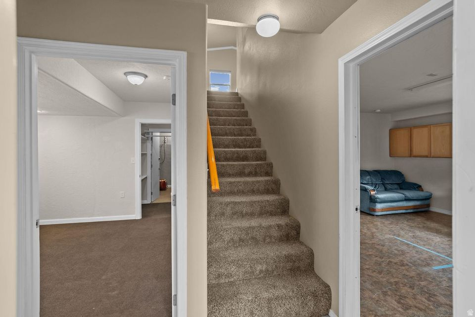 DIXIE DEER ESTATES - Residential