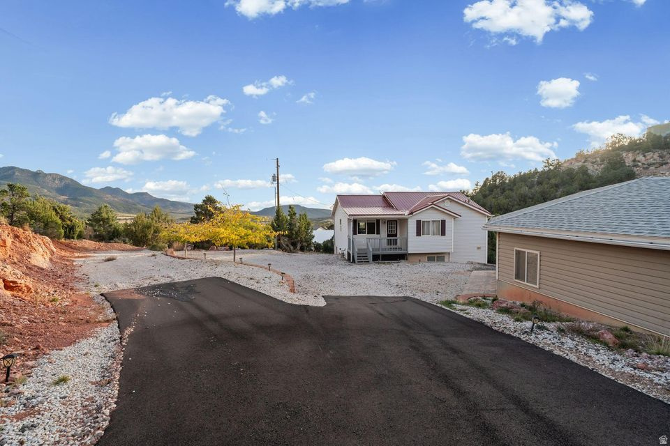 DIXIE DEER ESTATES - Residential