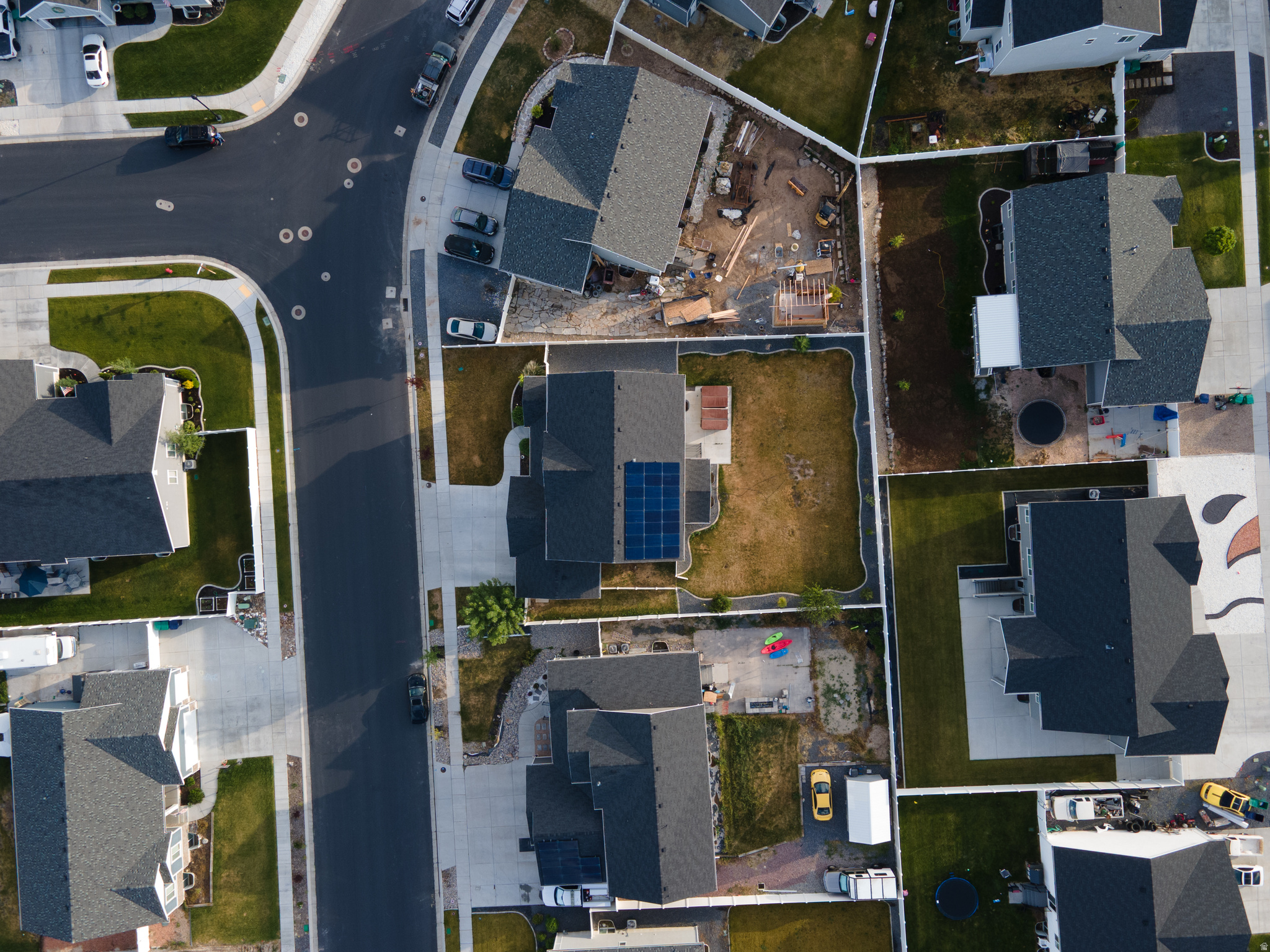 HALLS CROSSING - Residential