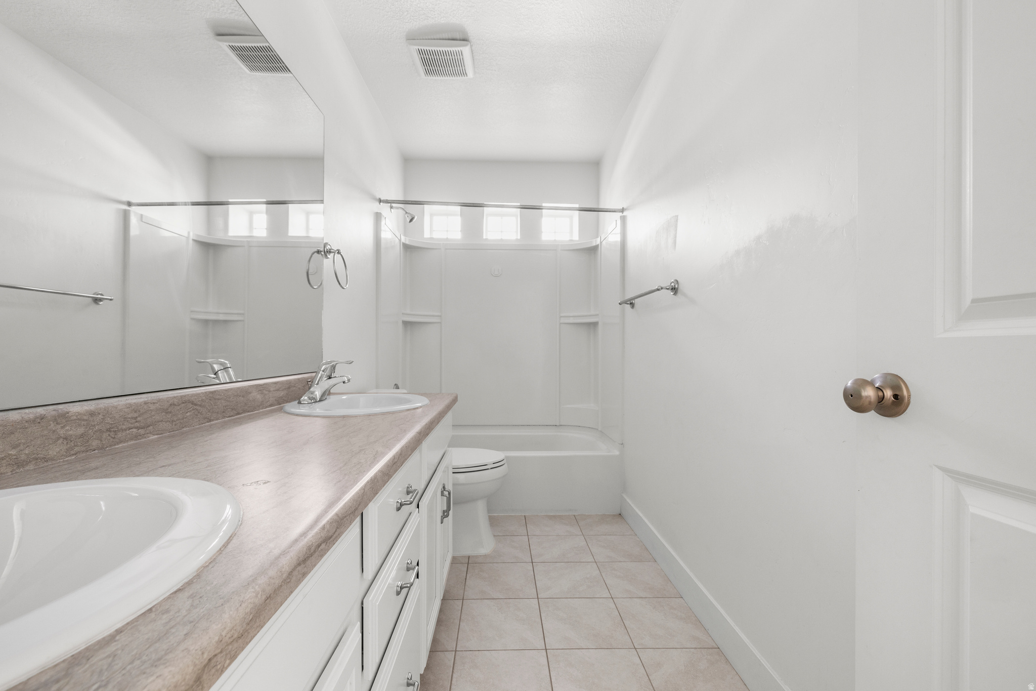 HALLS CROSSING - Residential