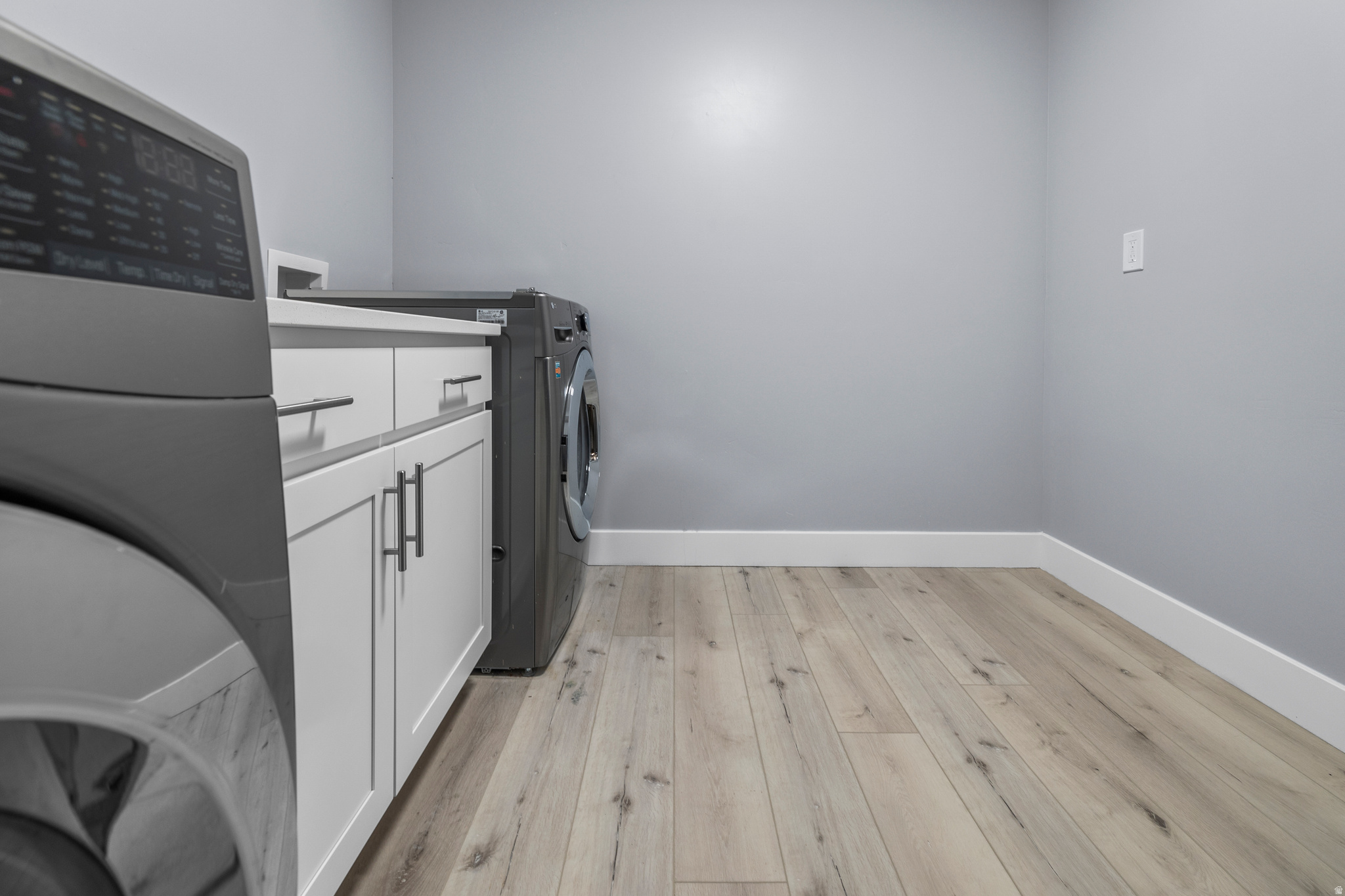 HALLS CROSSING - Residential