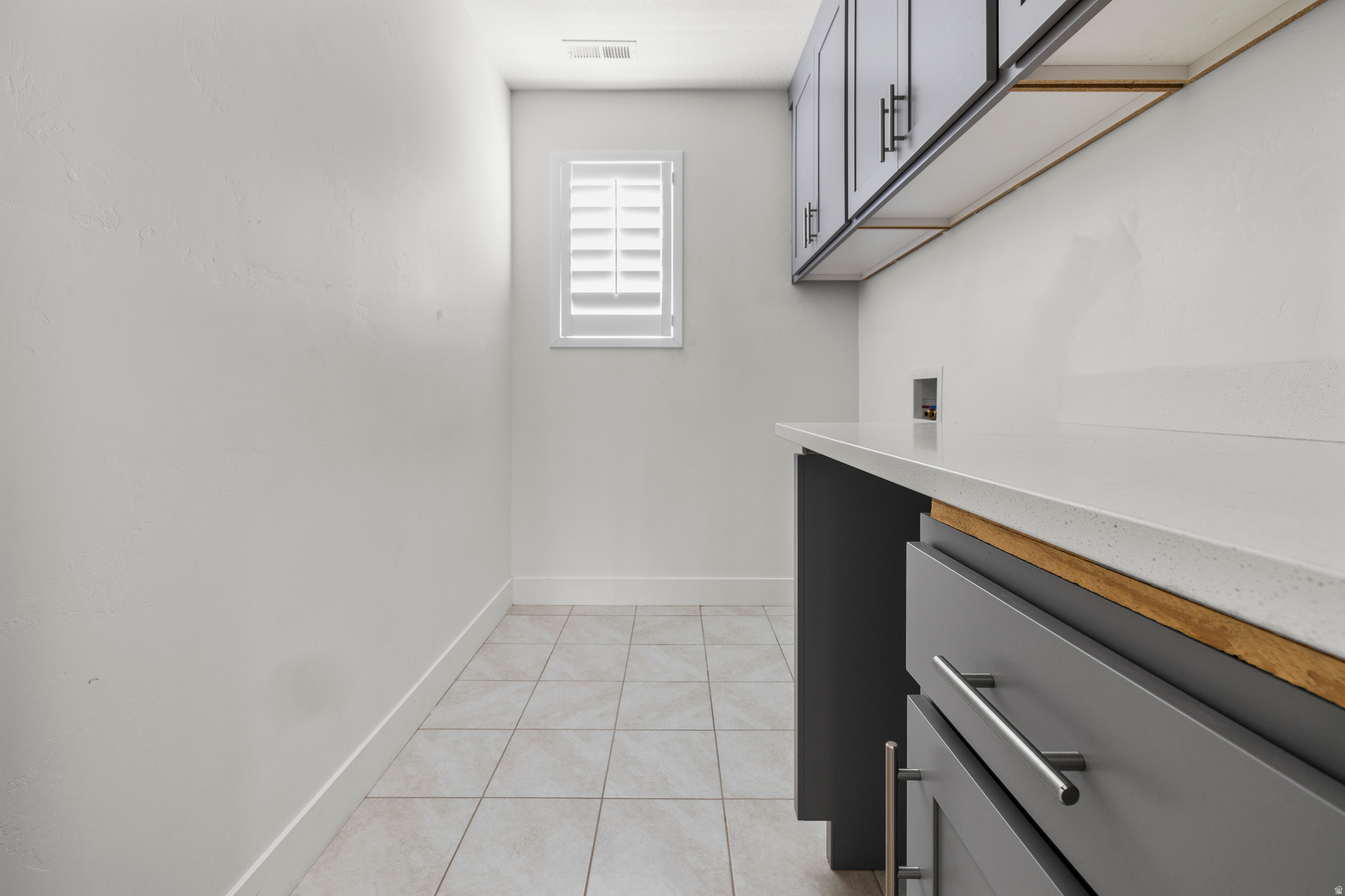 HALLS CROSSING - Residential