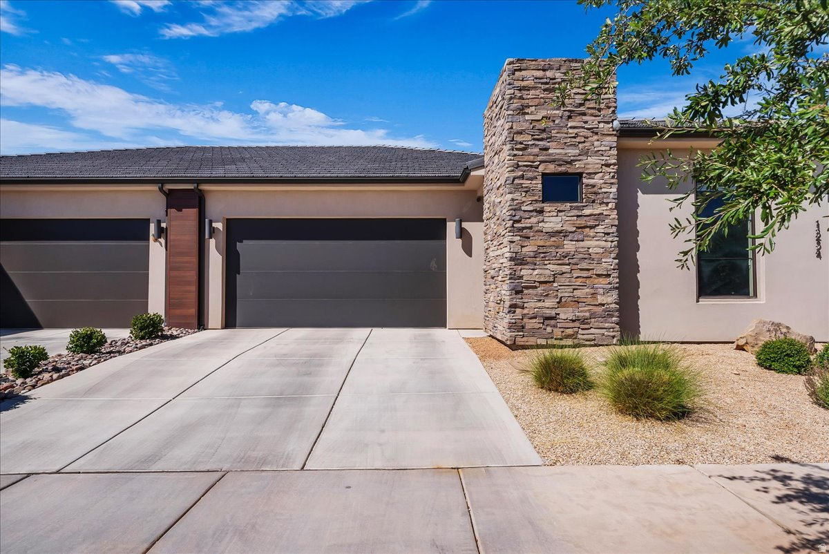 VILLAS AT SUN RIVER ST GEORGE PH 16 - Residential