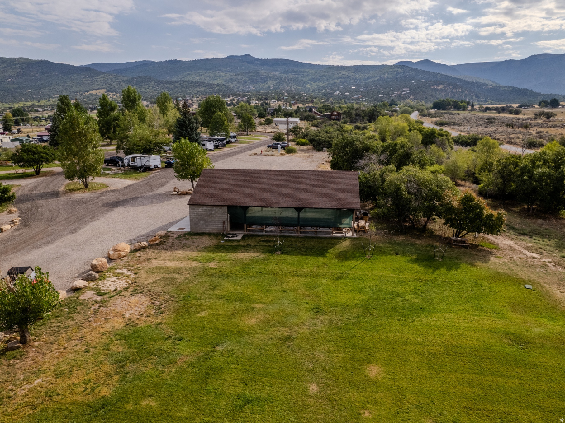 SKYLINE MOUNTAIN RESORT - Land