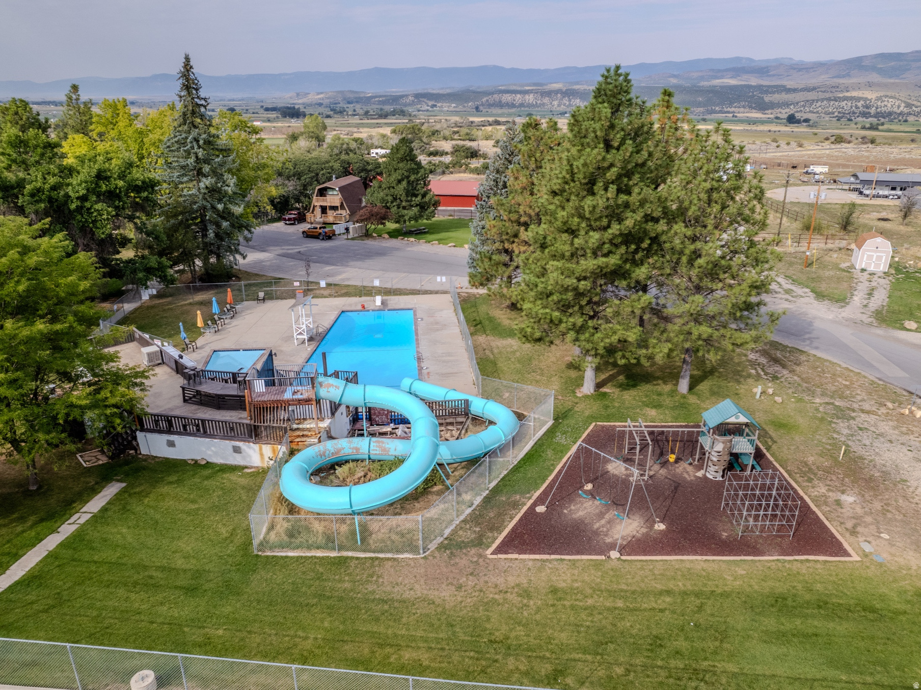 SKYLINE MOUNTAIN RESORT - Land