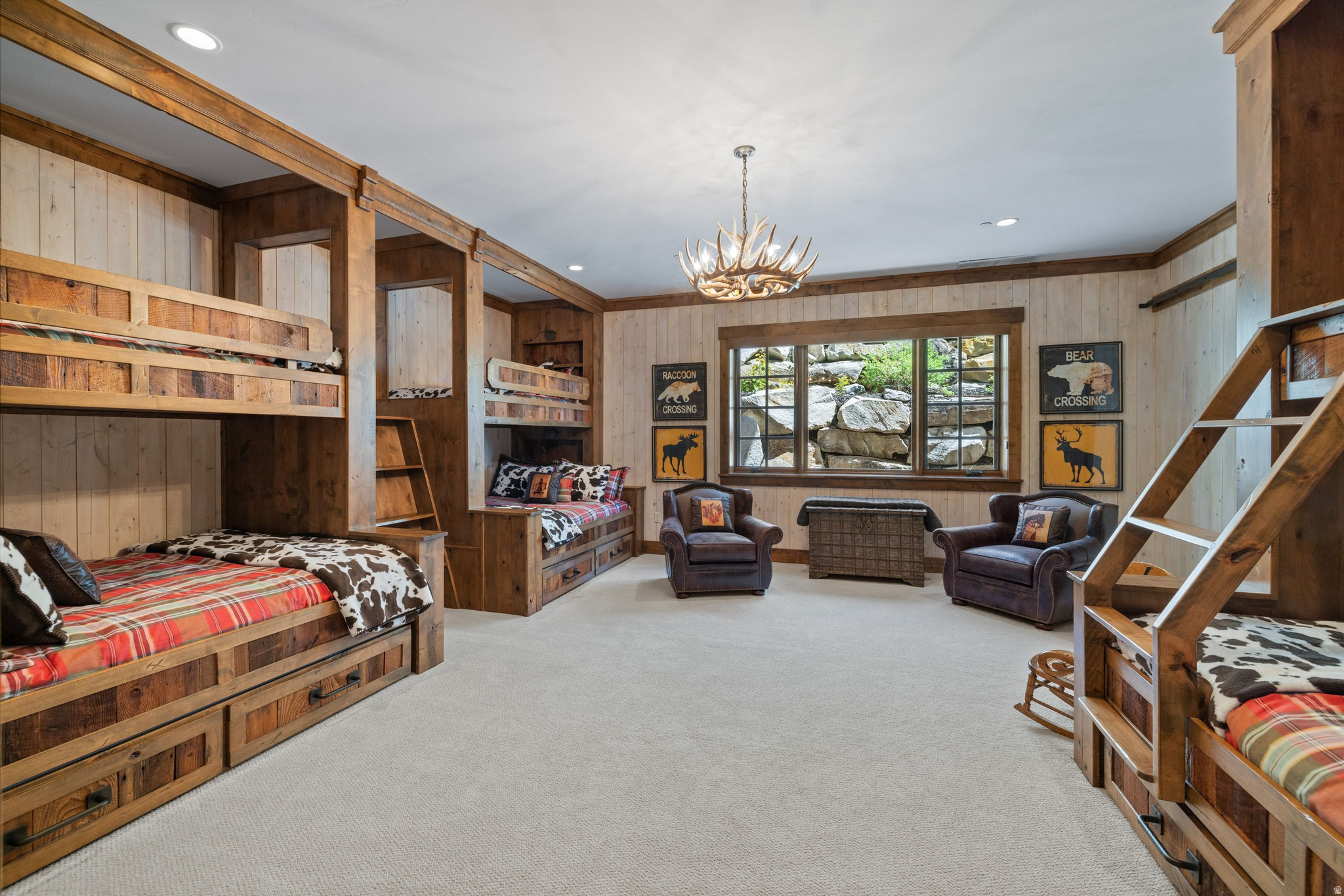 TUHAYE TWIN PEAKS - Residential
