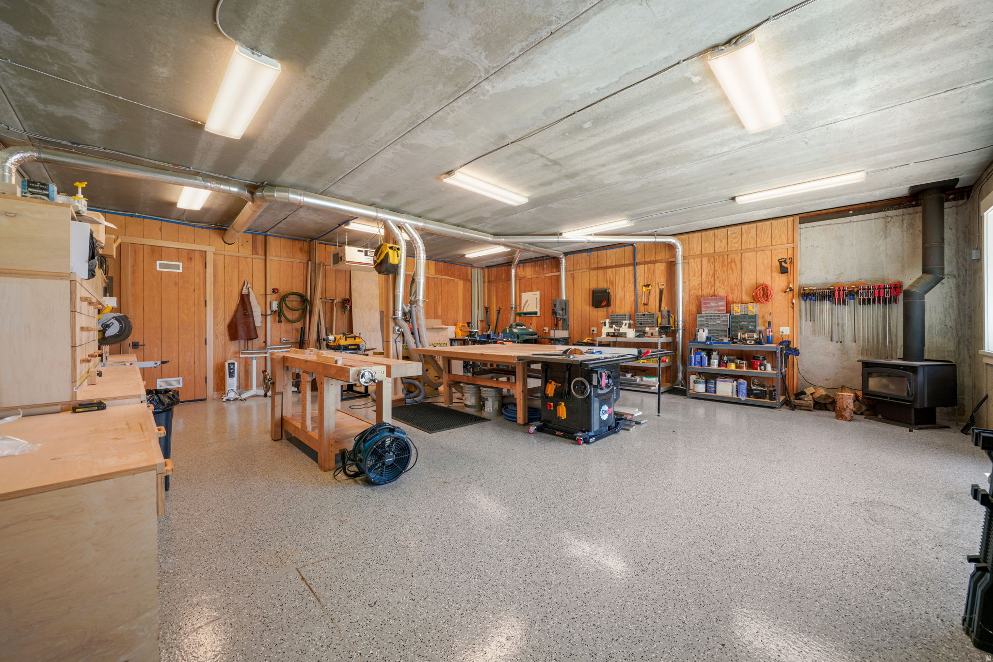 WOLF CREEK RANCH - Residential