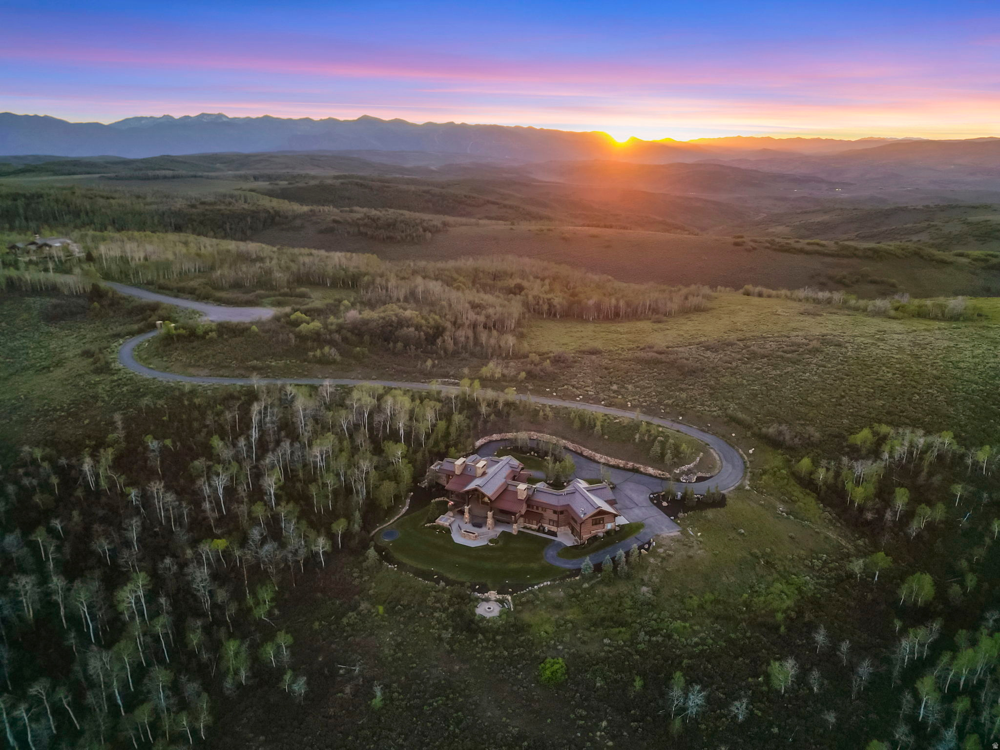 WOLF CREEK RANCH - Residential