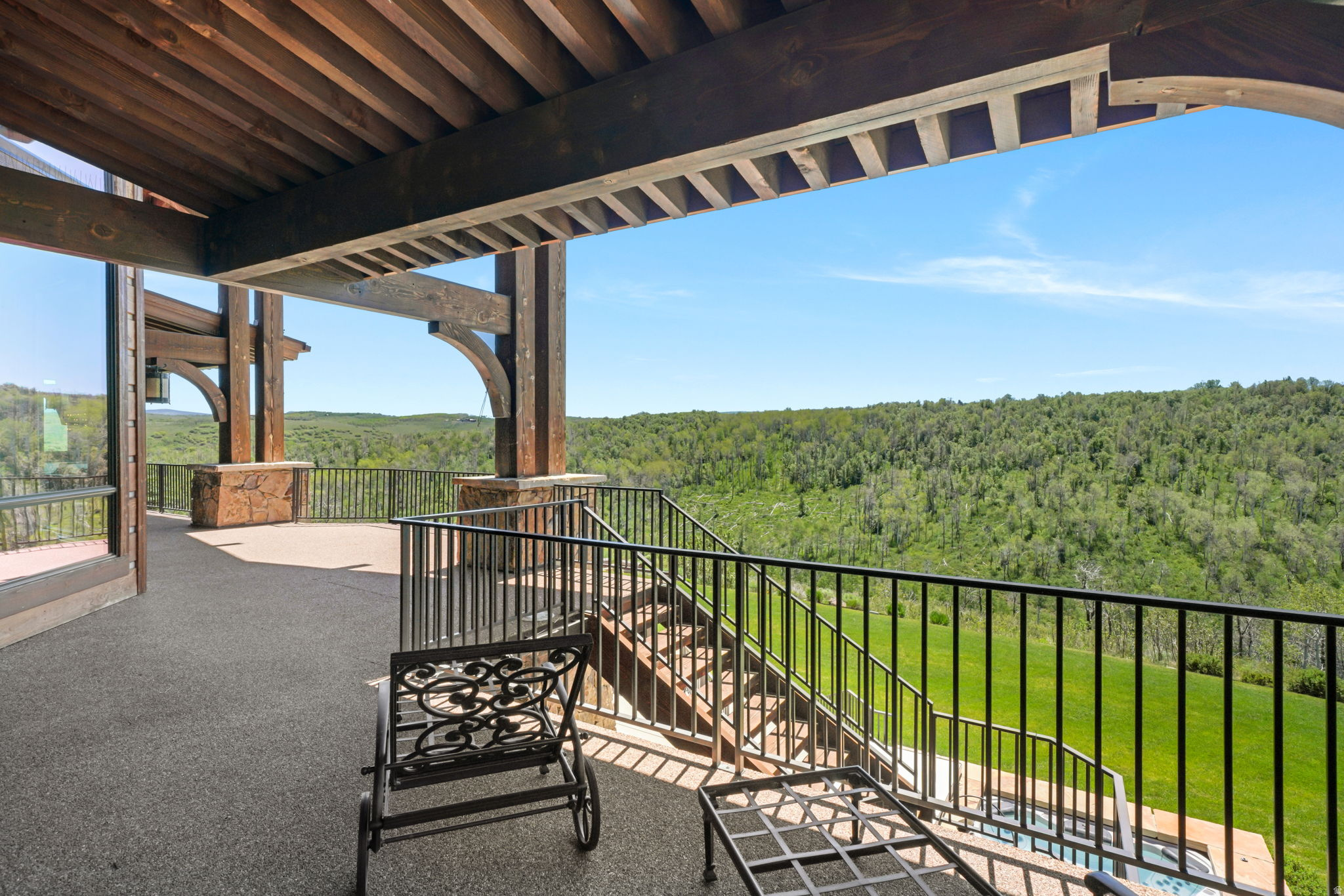 WOLF CREEK RANCH - Residential