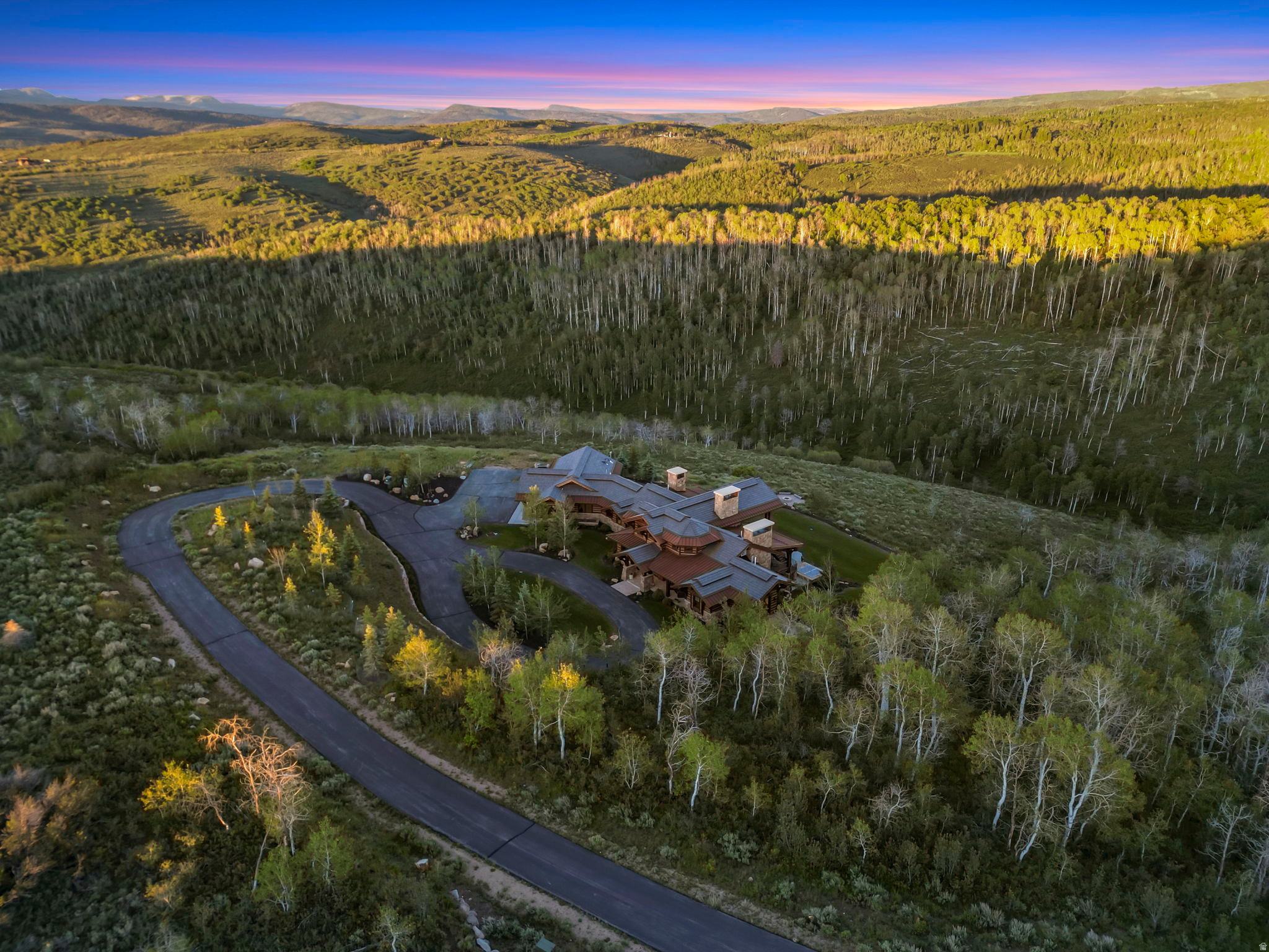 WOLF CREEK RANCH - Residential
