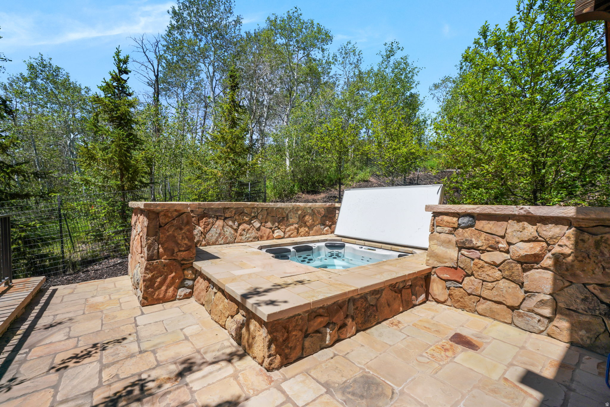 WOLF CREEK RANCH - Residential
