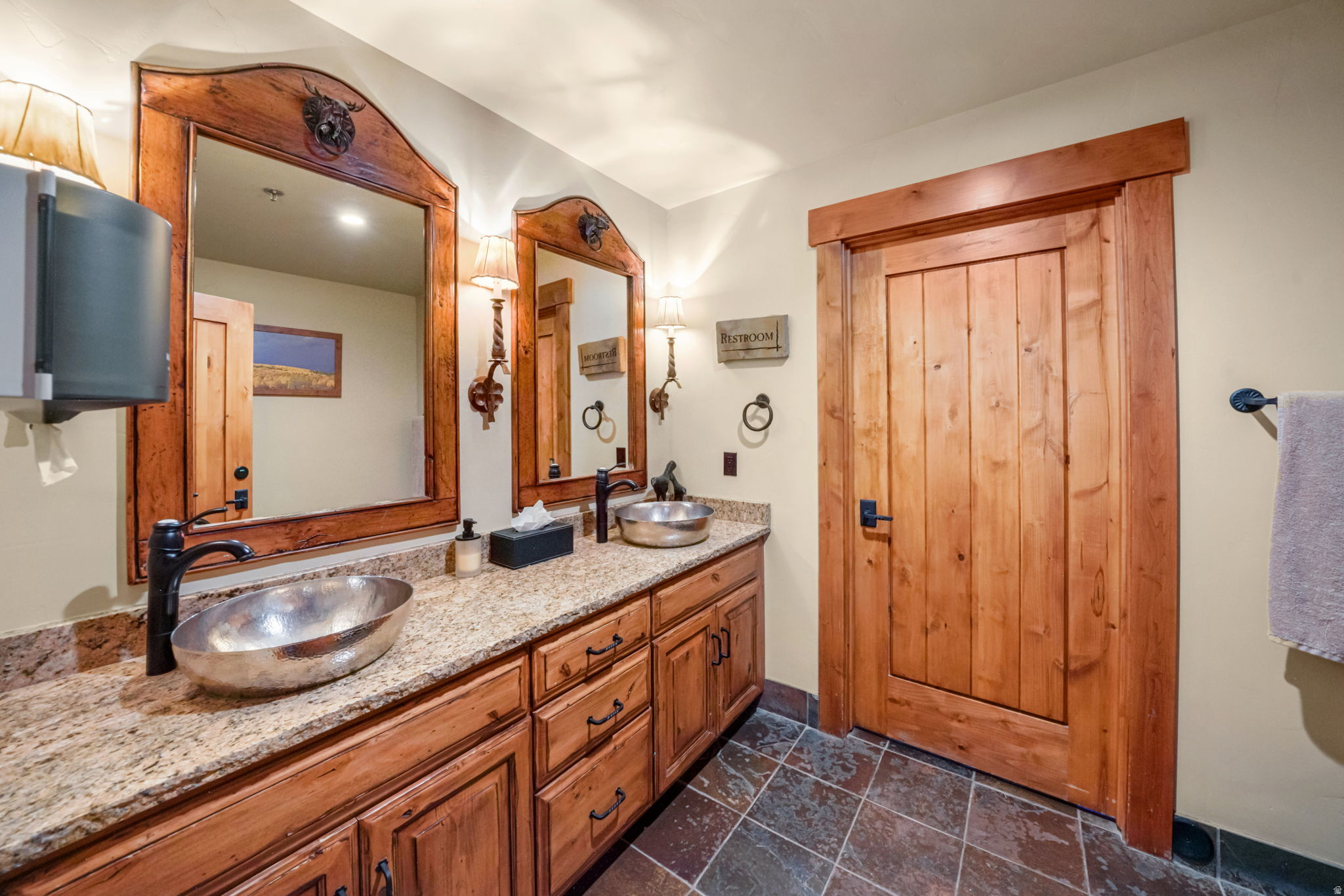 WOLF CREEK RANCH - Residential