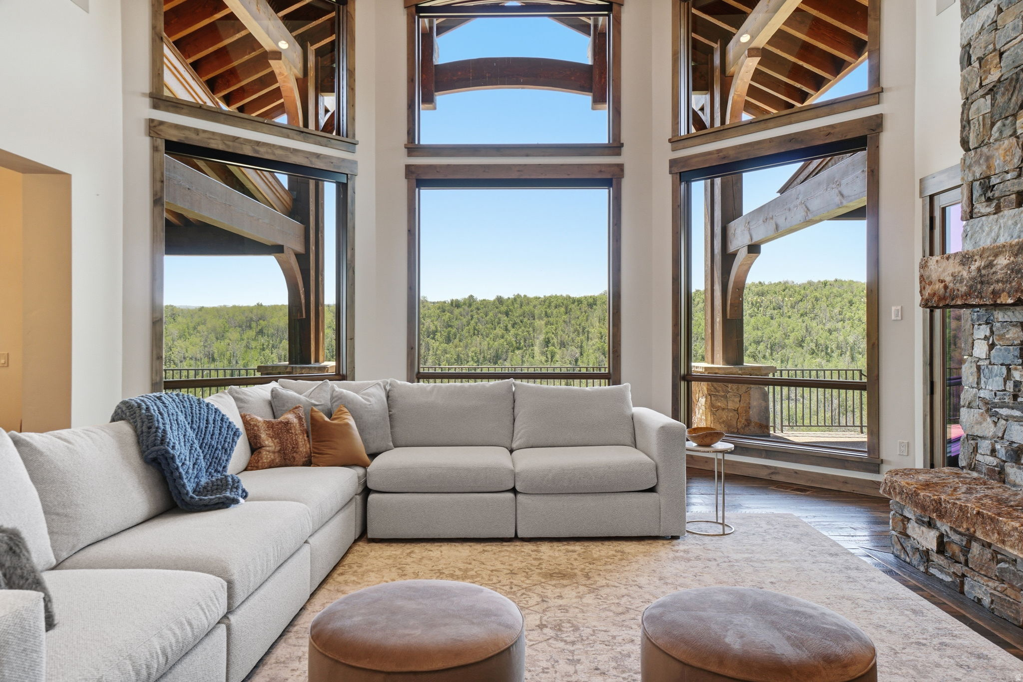 WOLF CREEK RANCH - Residential