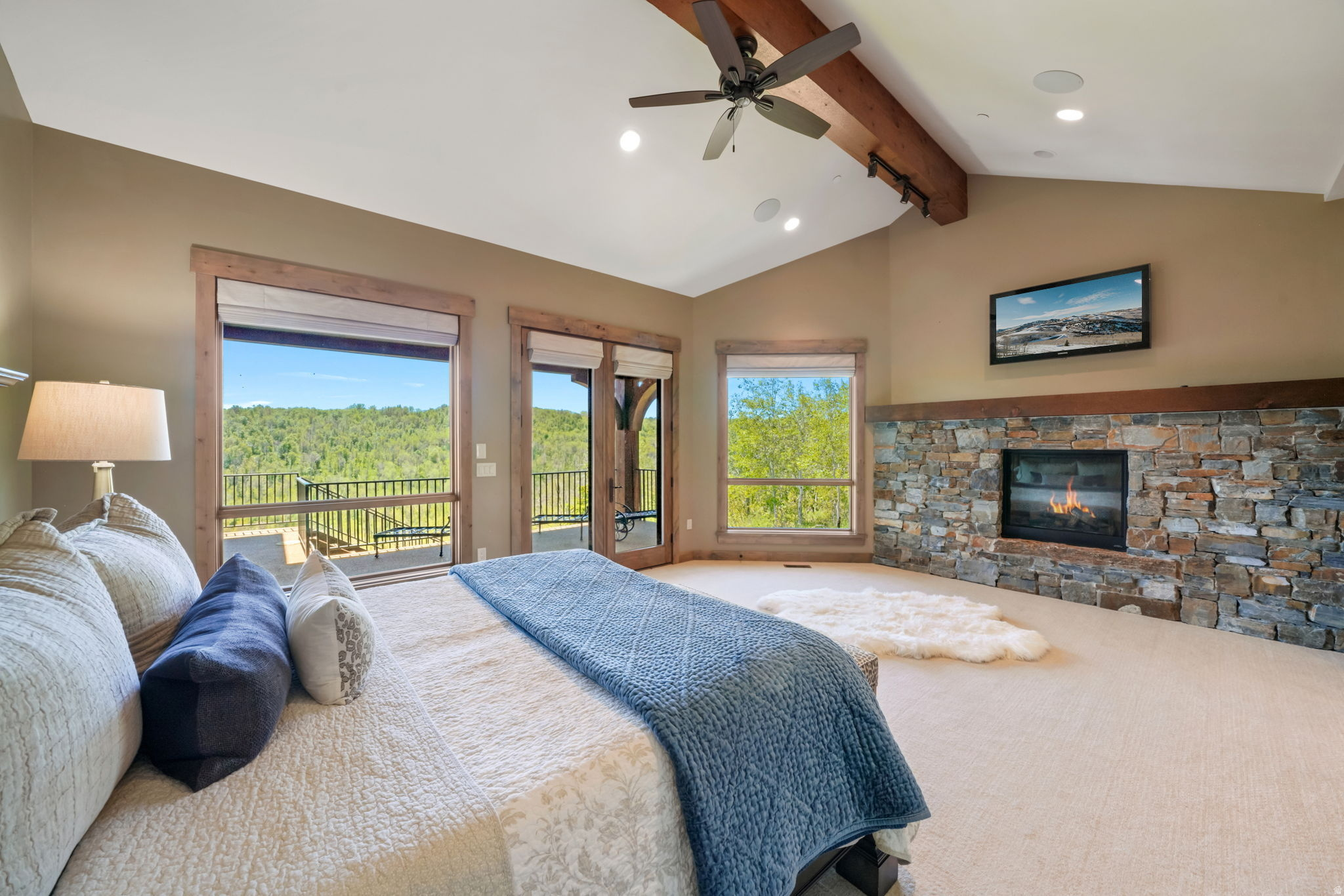WOLF CREEK RANCH - Residential