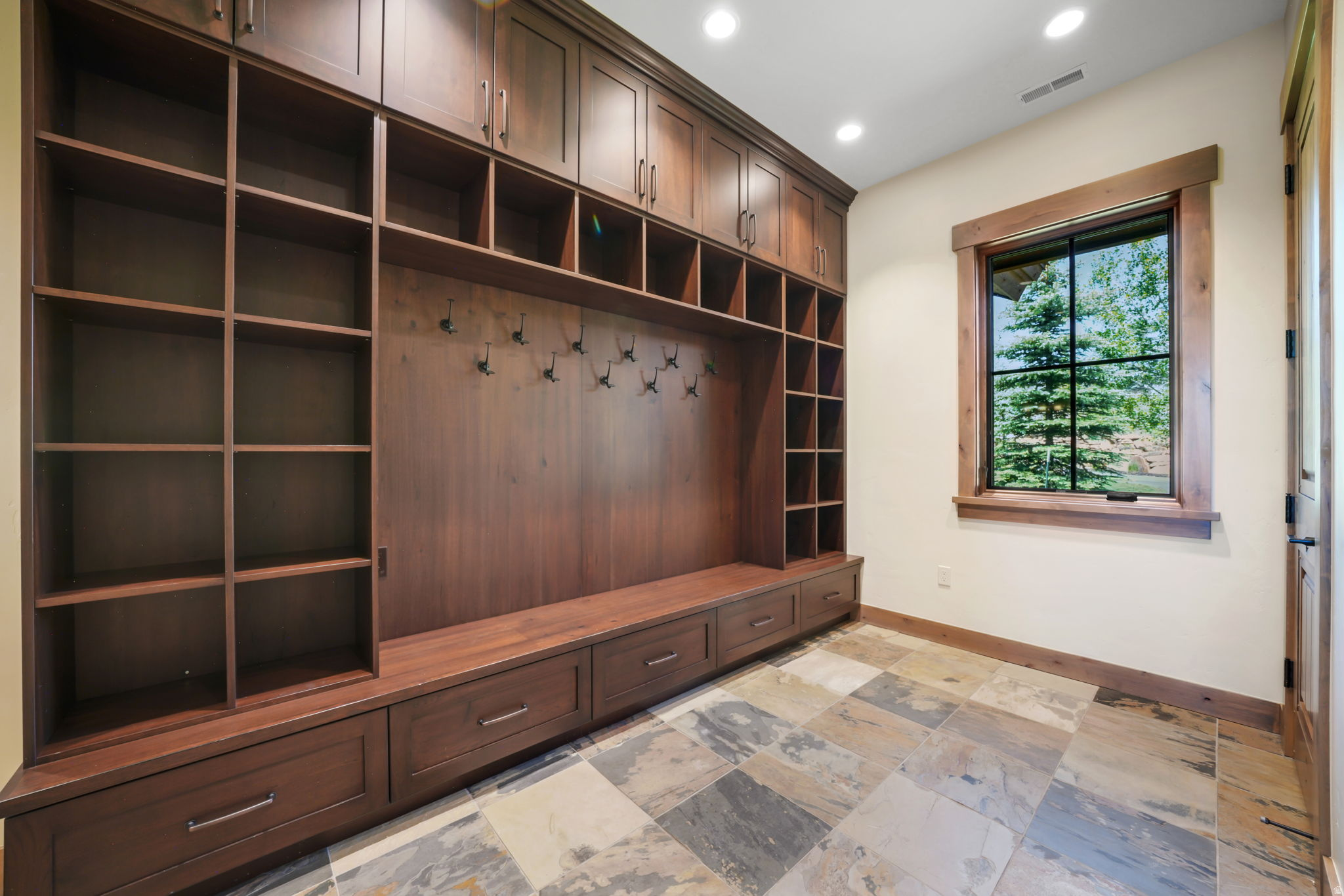 WOLF CREEK RANCH - Residential