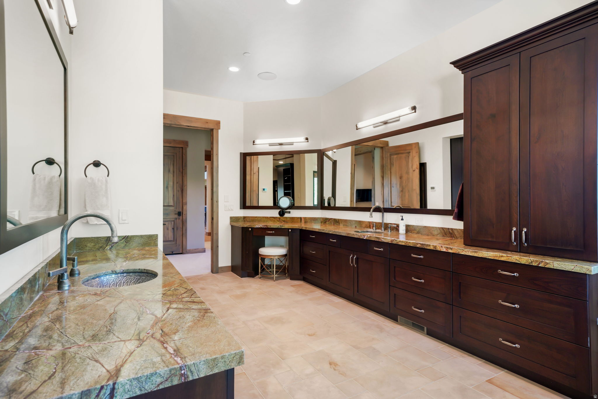 WOLF CREEK RANCH - Residential