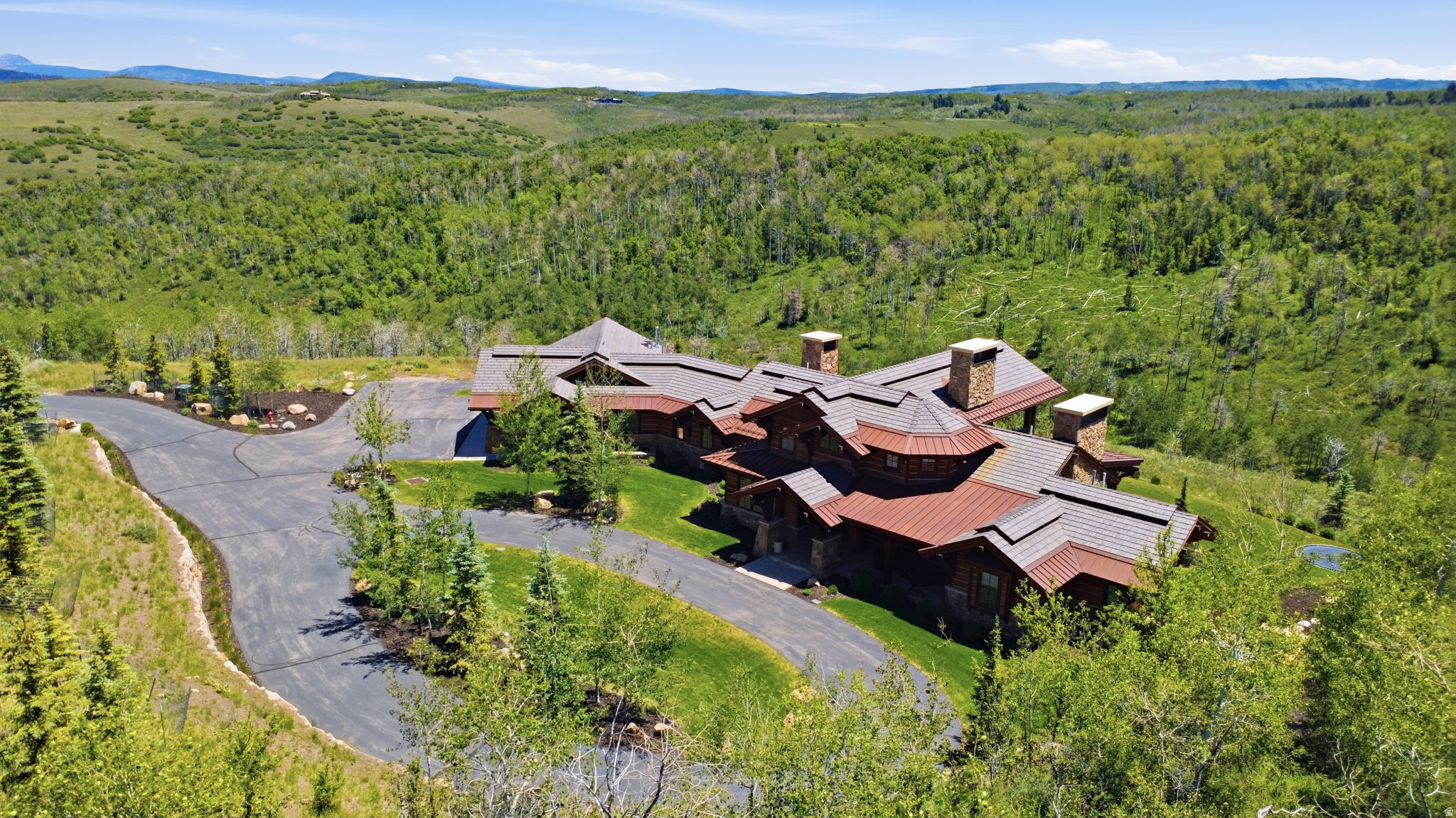 WOLF CREEK RANCH - Residential