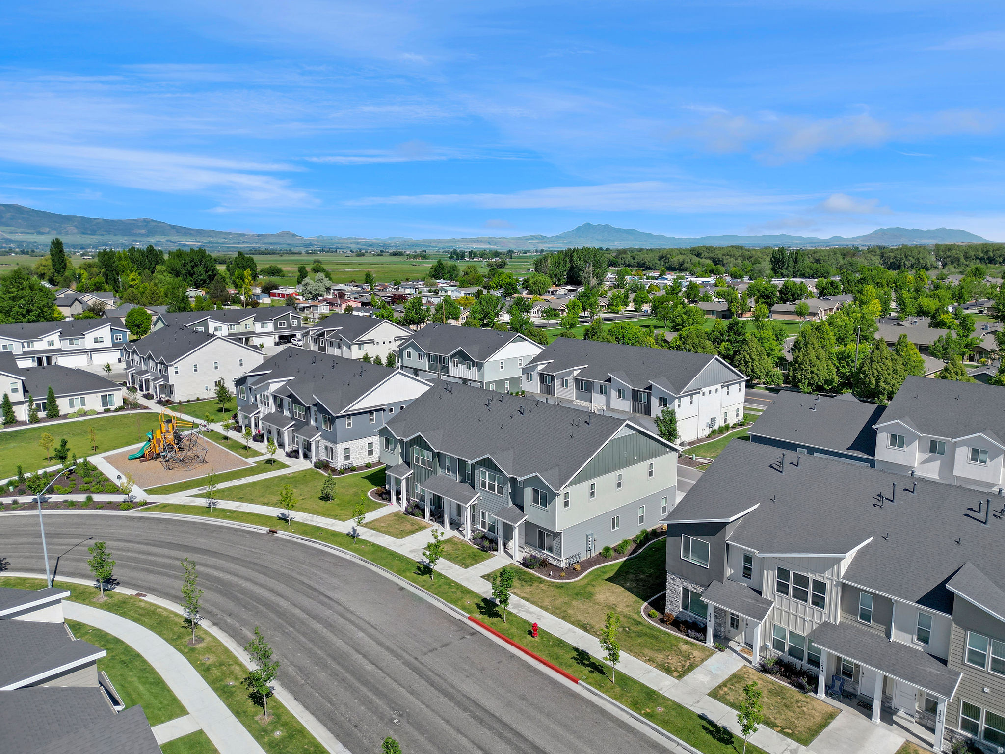 WOODMORE POINTE SUBDIVISION - Residential