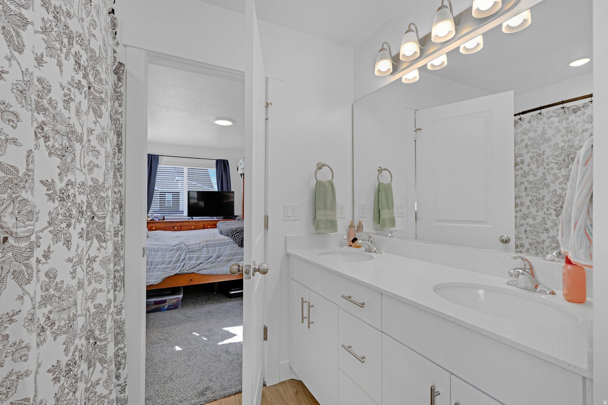 WOODMORE POINTE SUBDIVISION - Residential