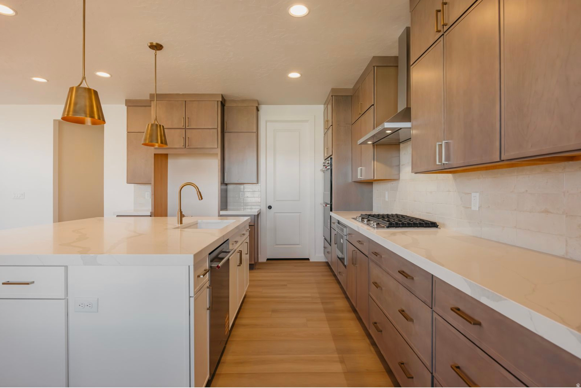 THE CROSSINGS - Residential