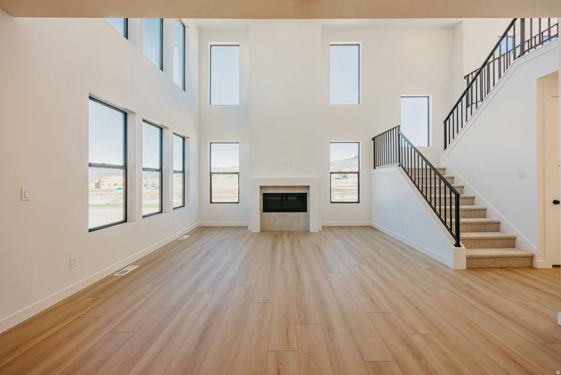 THE CROSSINGS - Residential