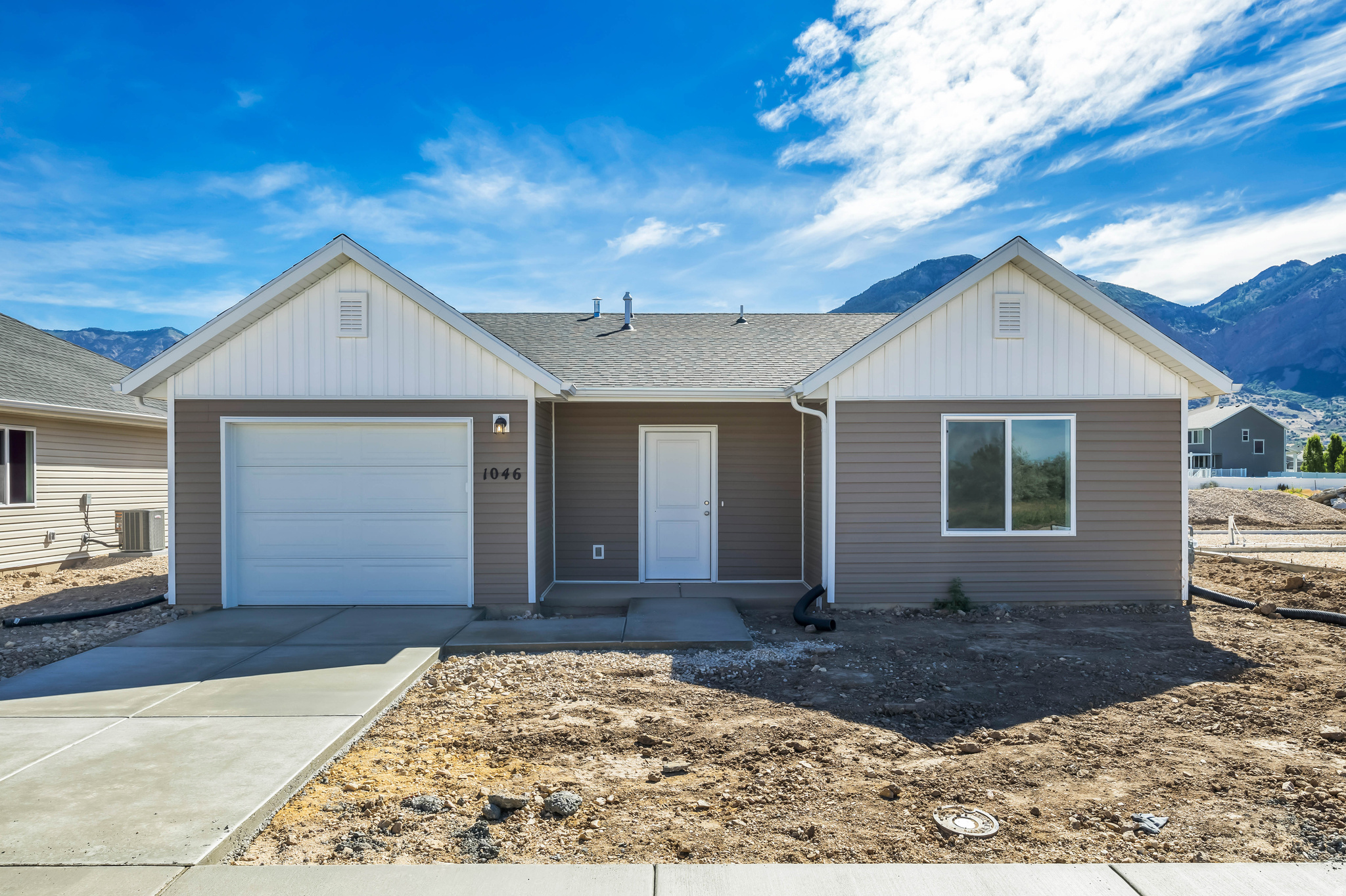 SUMMIT VIEW - Residential