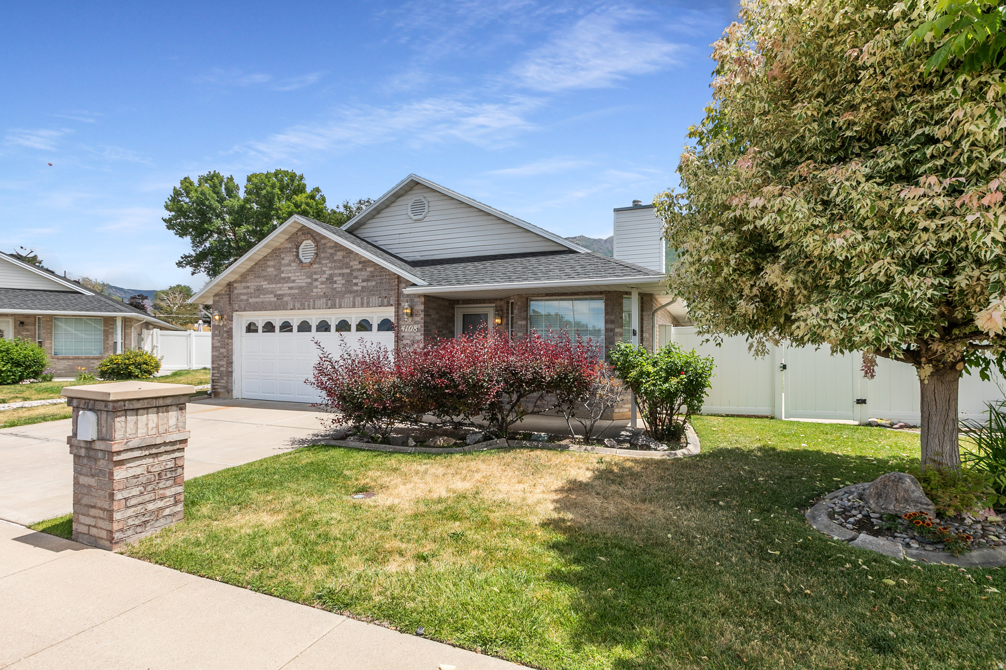HERITAGE PLACE - Residential