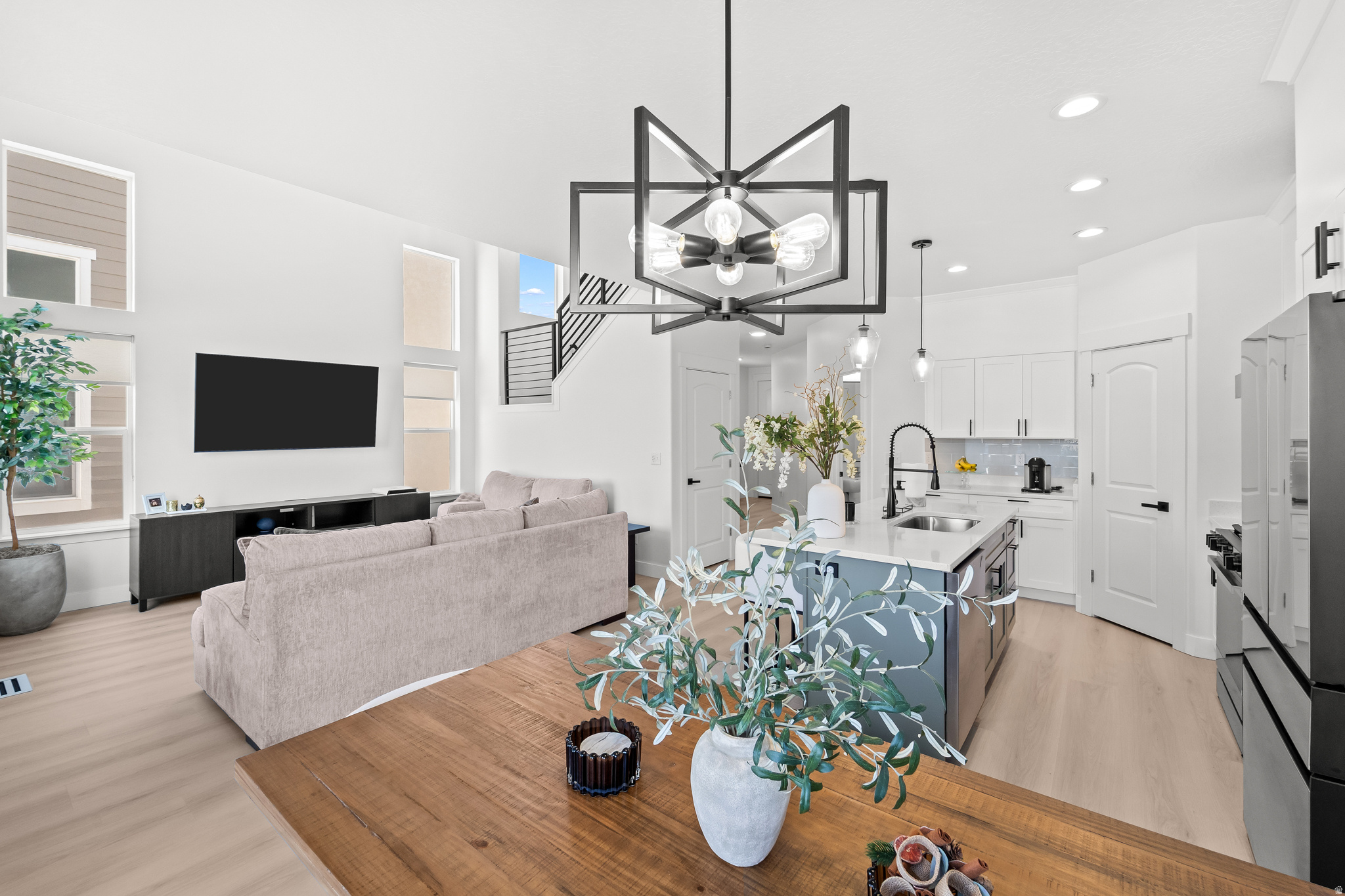 RIDGE - Residential