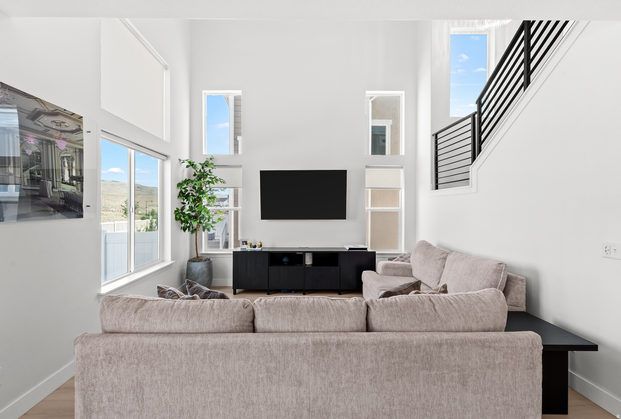 RIDGE - Residential