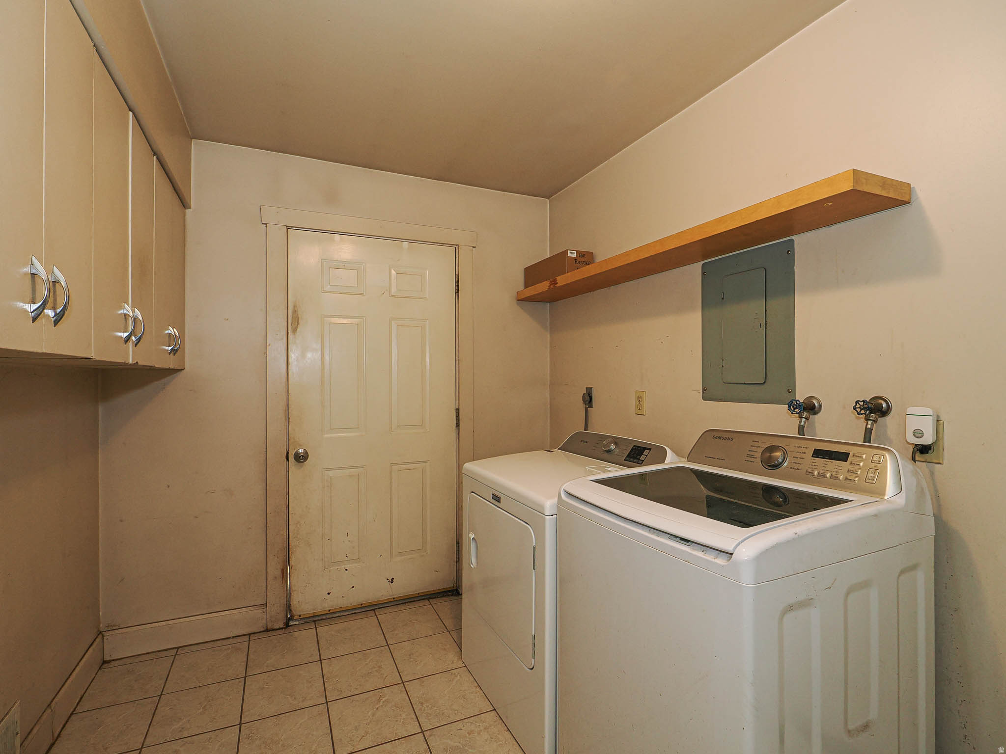 MADISON ACRES - Residential