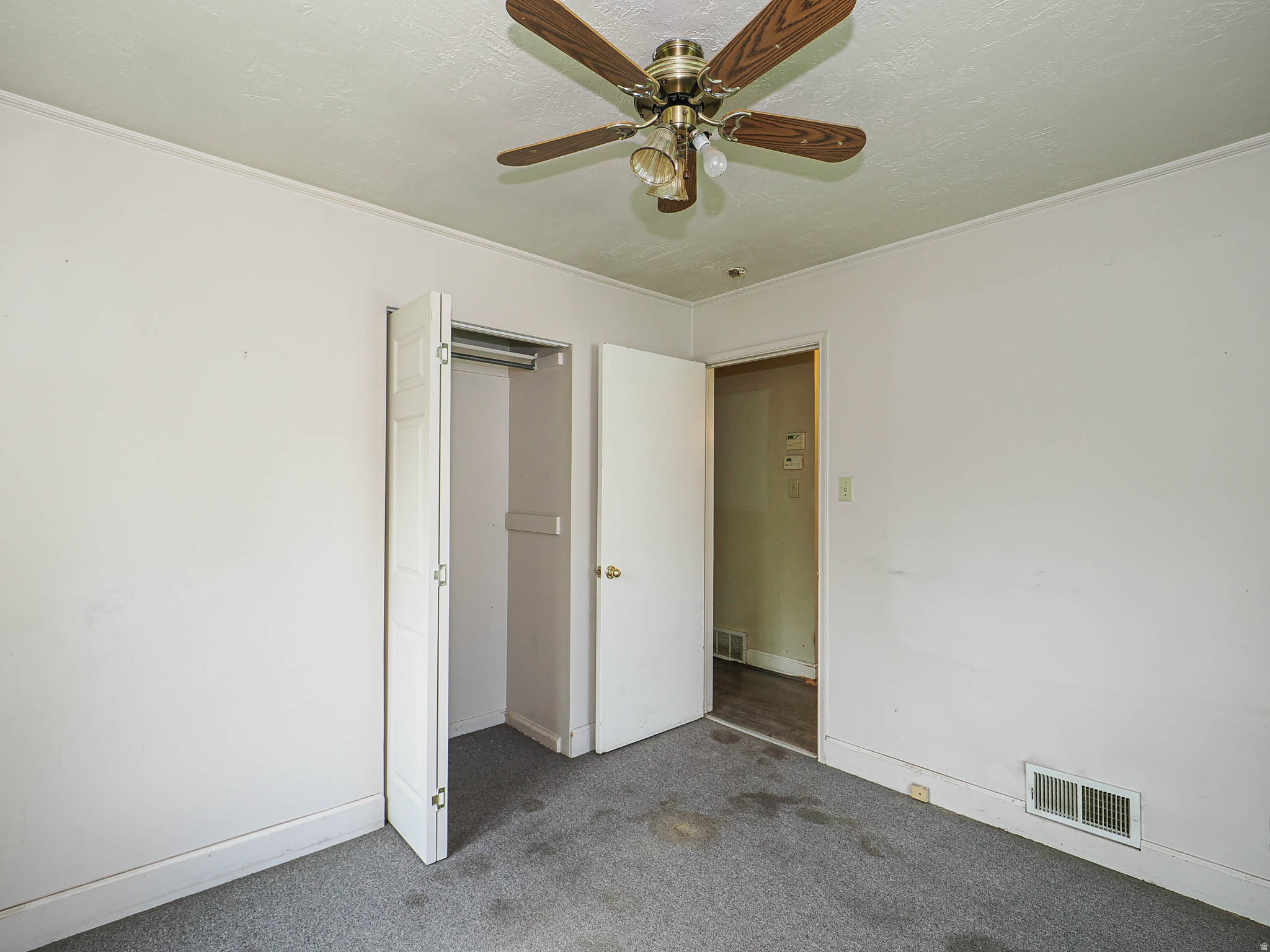 MADISON ACRES - Residential