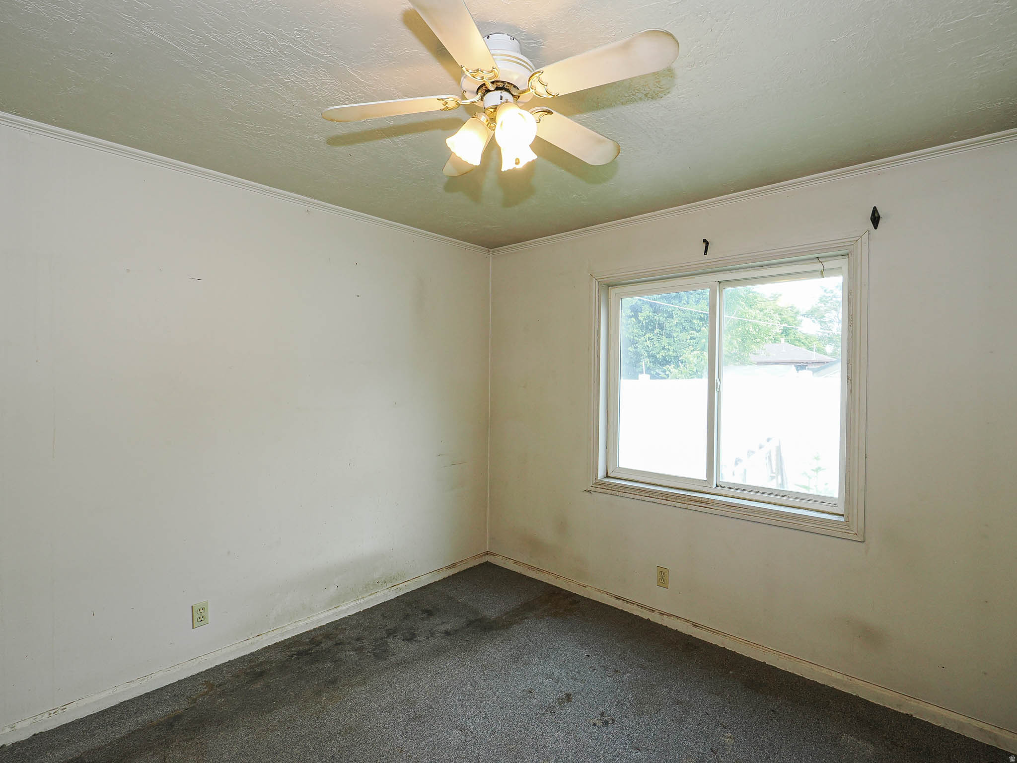 MADISON ACRES - Residential
