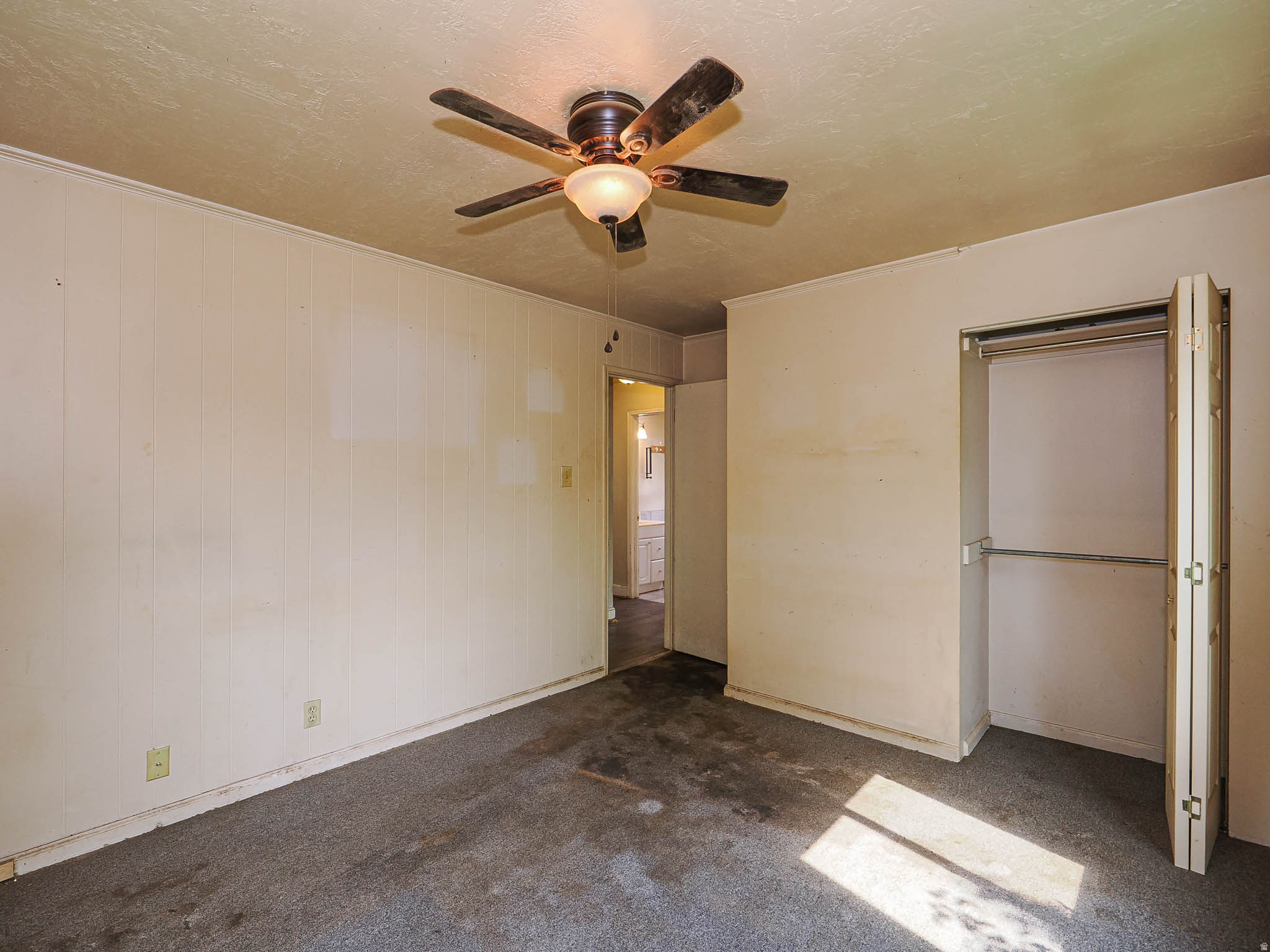 MADISON ACRES - Residential