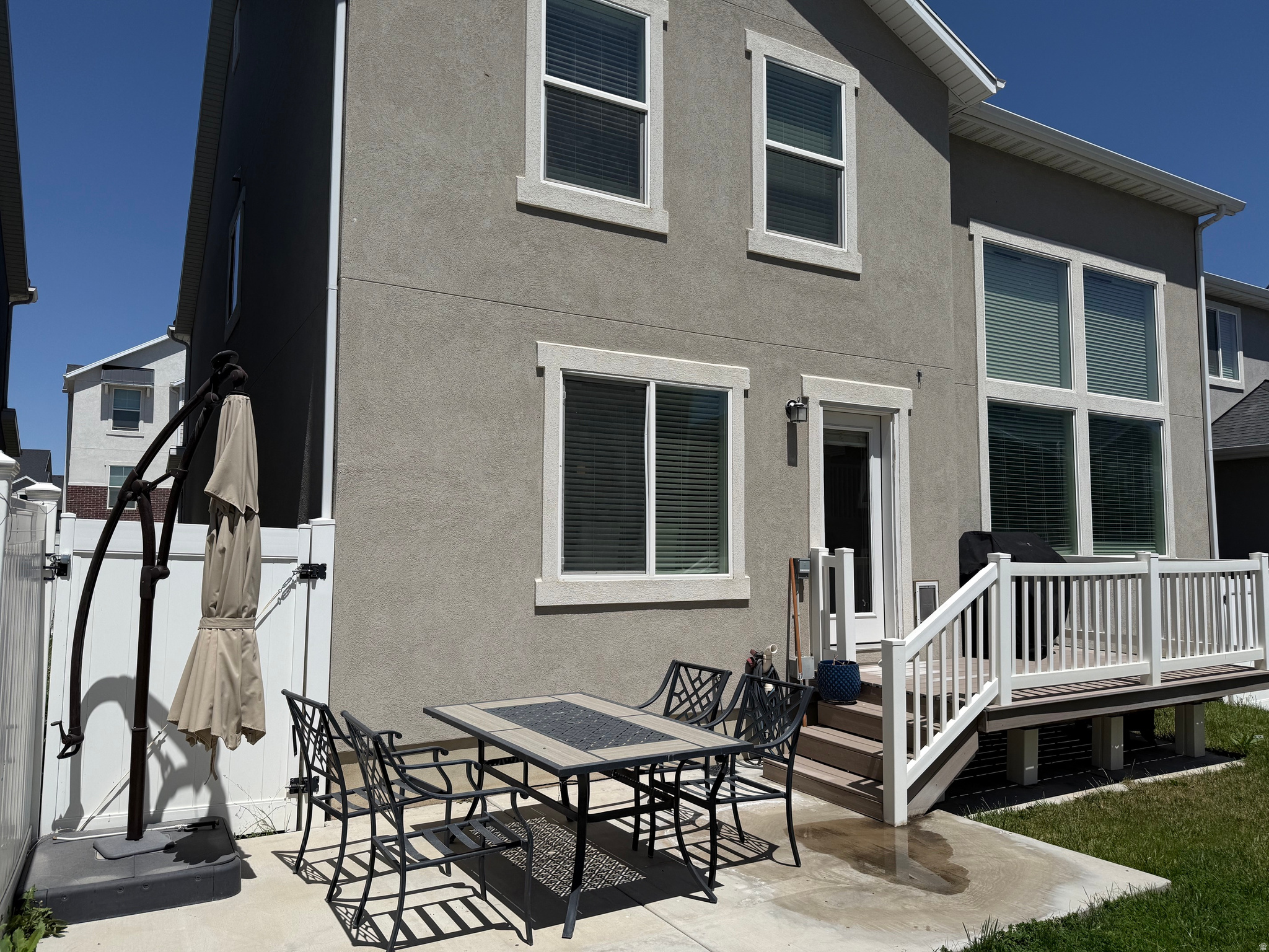 THE EXCHANGE - Residential