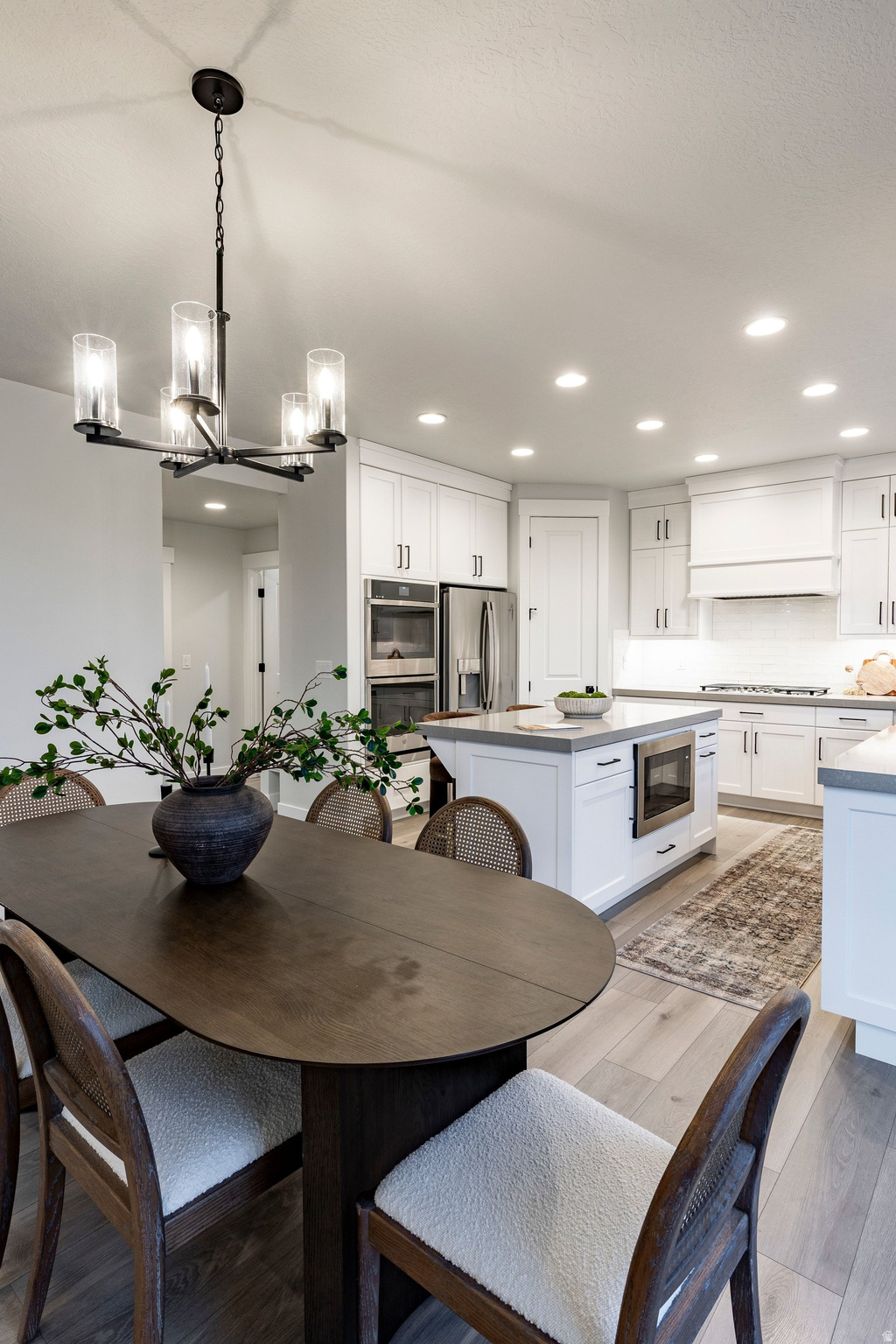 COYOTE RIDGE - Residential