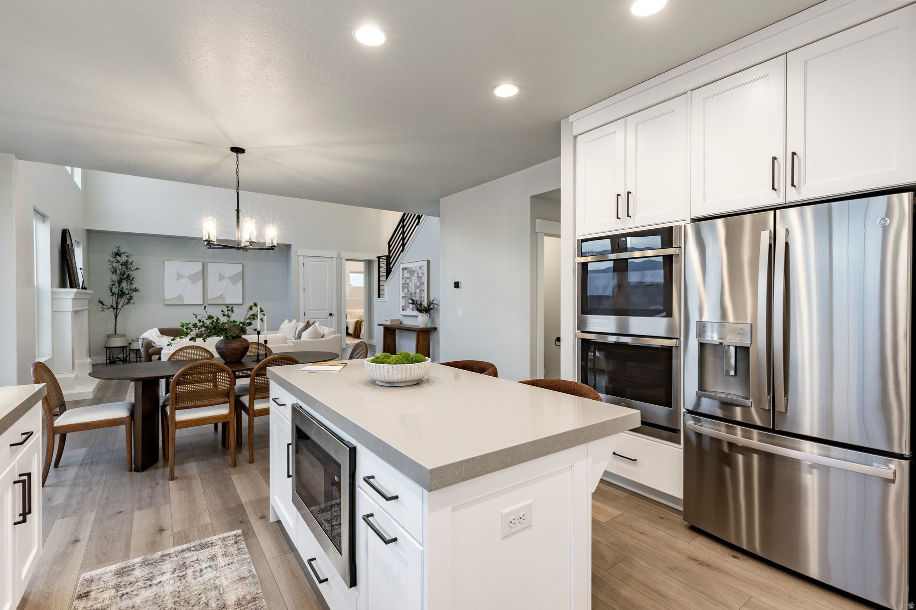 COYOTE RIDGE - Residential
