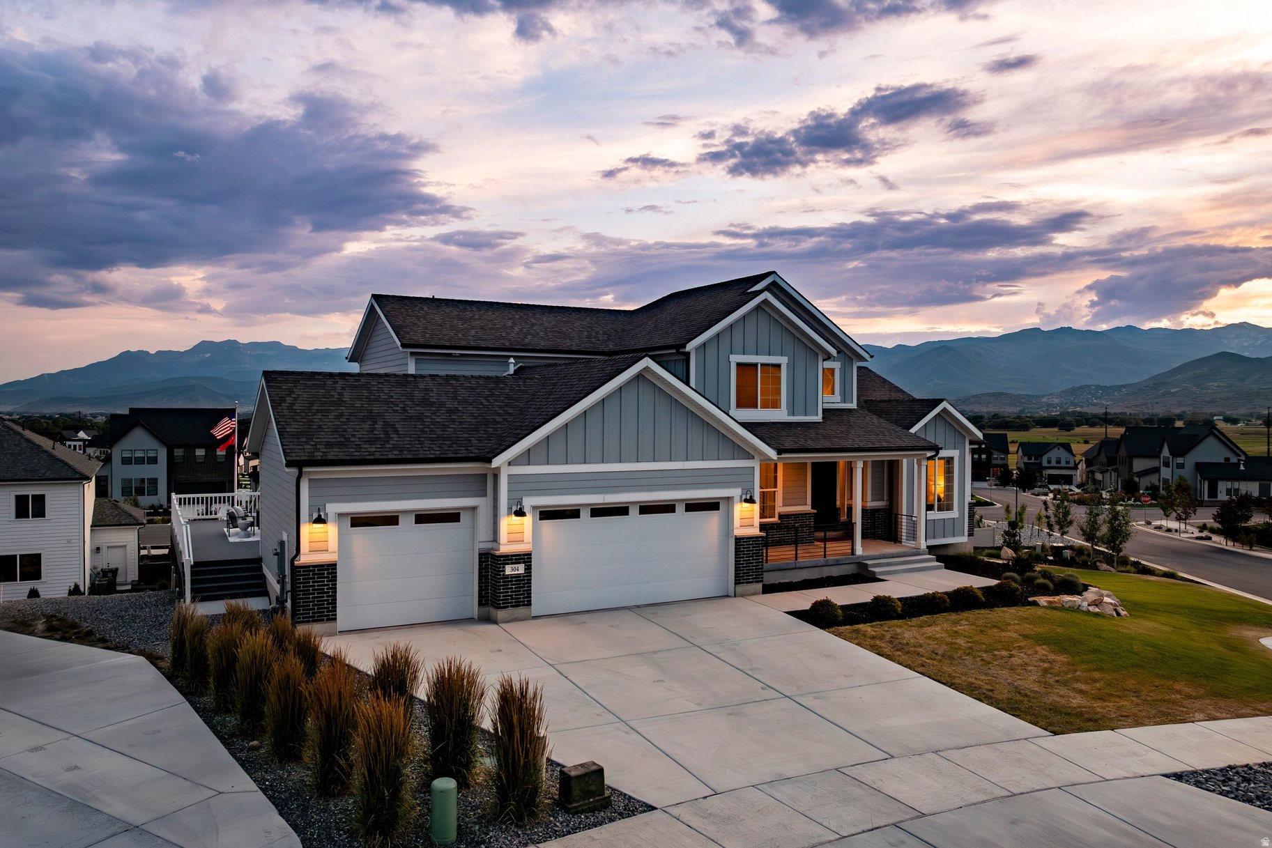 COYOTE RIDGE - Residential