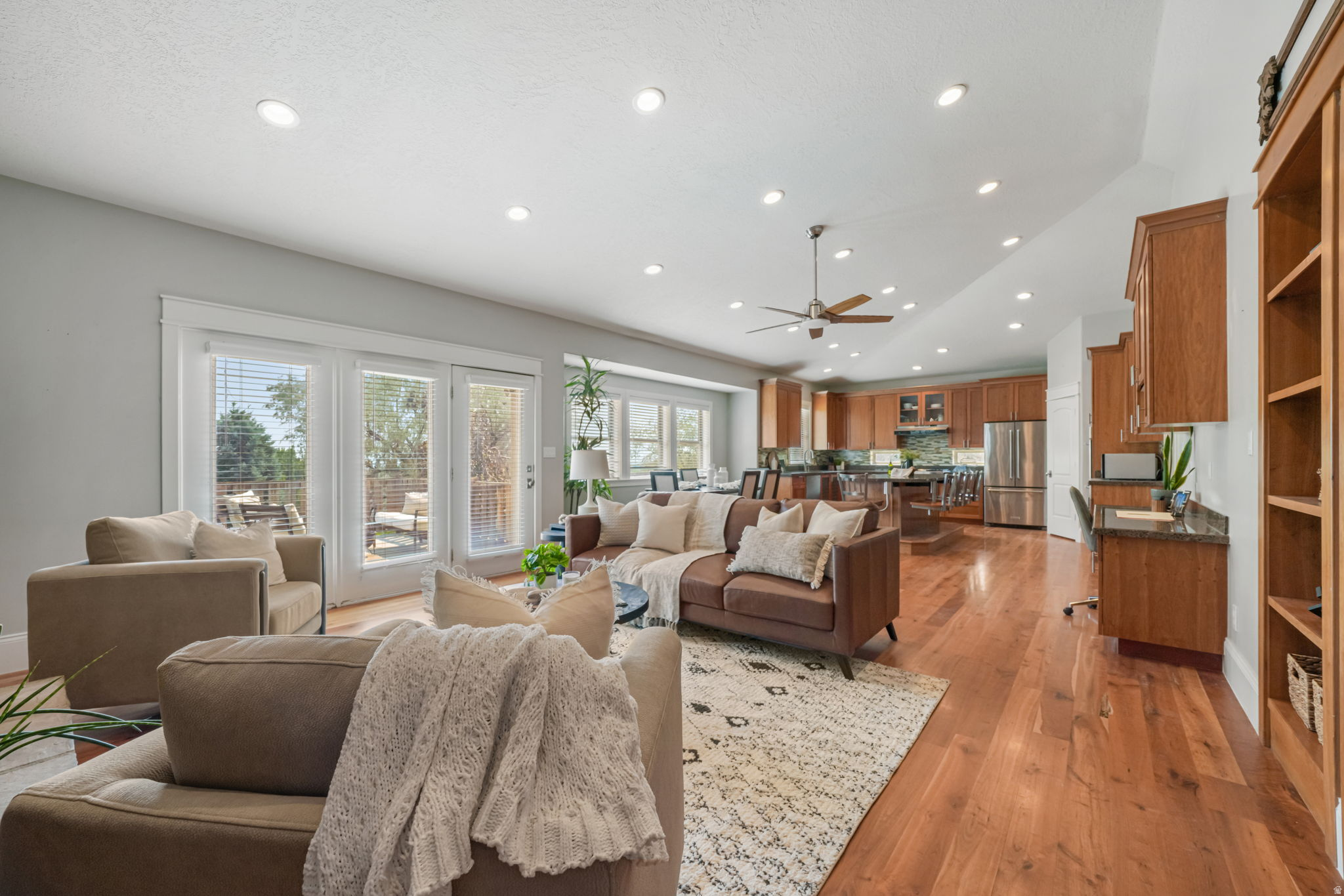 PETERSON - Residential