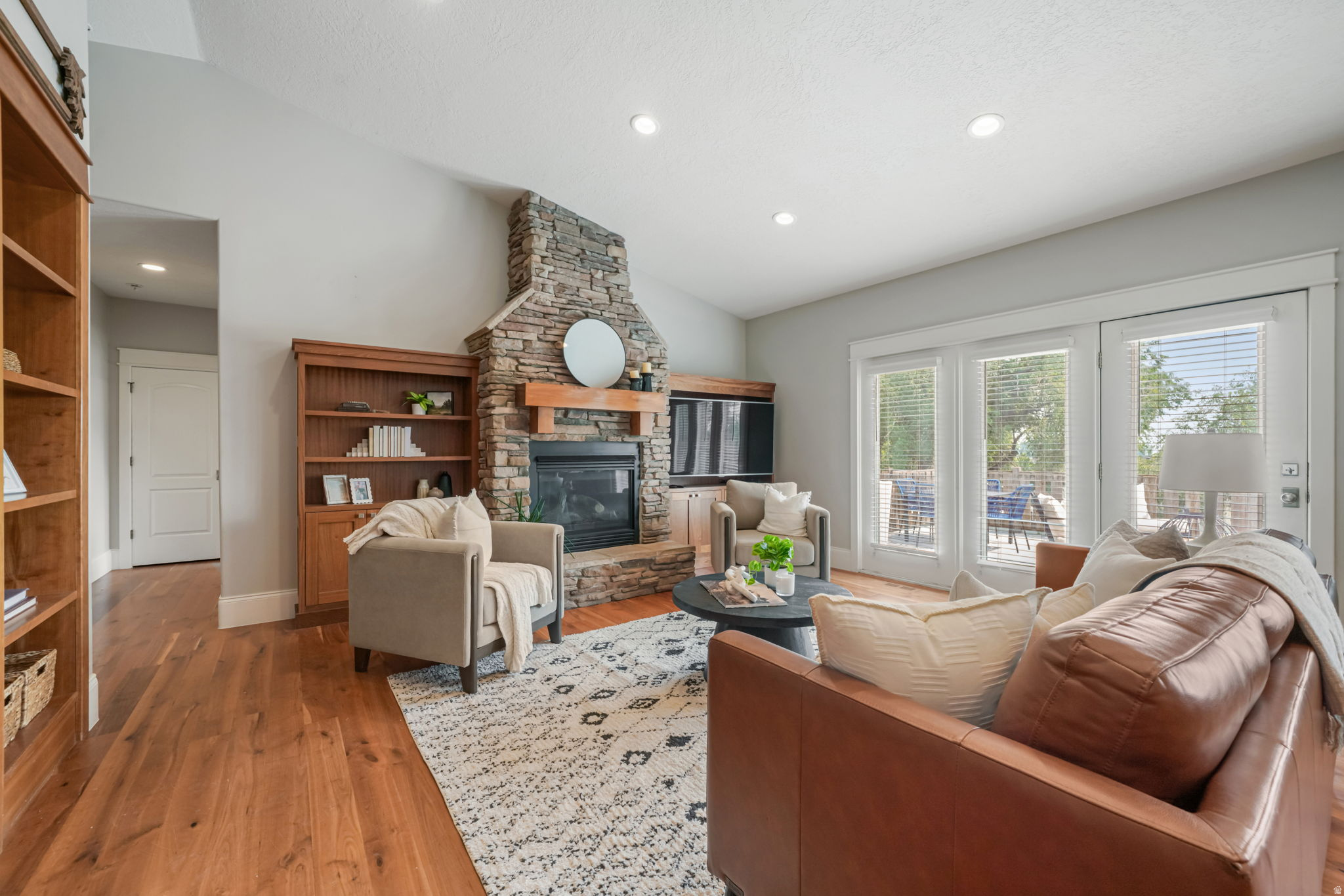 PETERSON - Residential