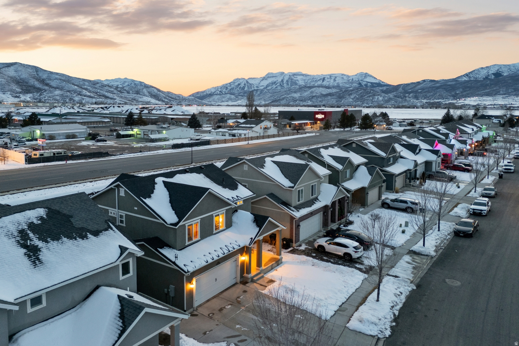 VALLEY STATION - Residential