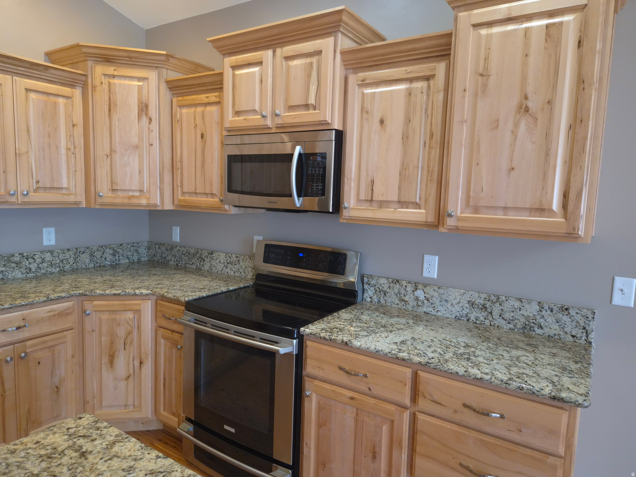 PINE TREE ESTATES - Residential