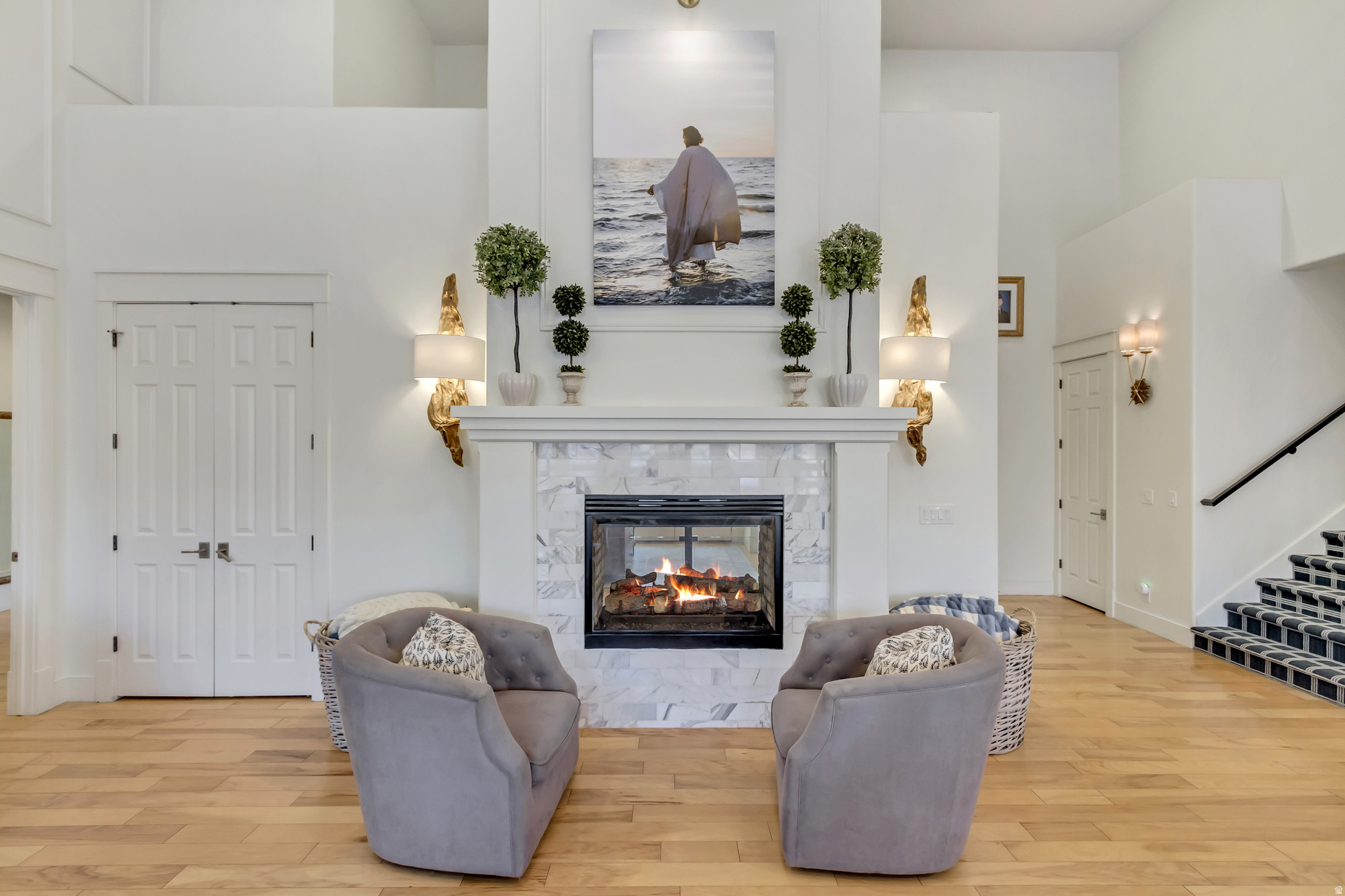 BEACON HILL THE HIGHLANDS - Residential
