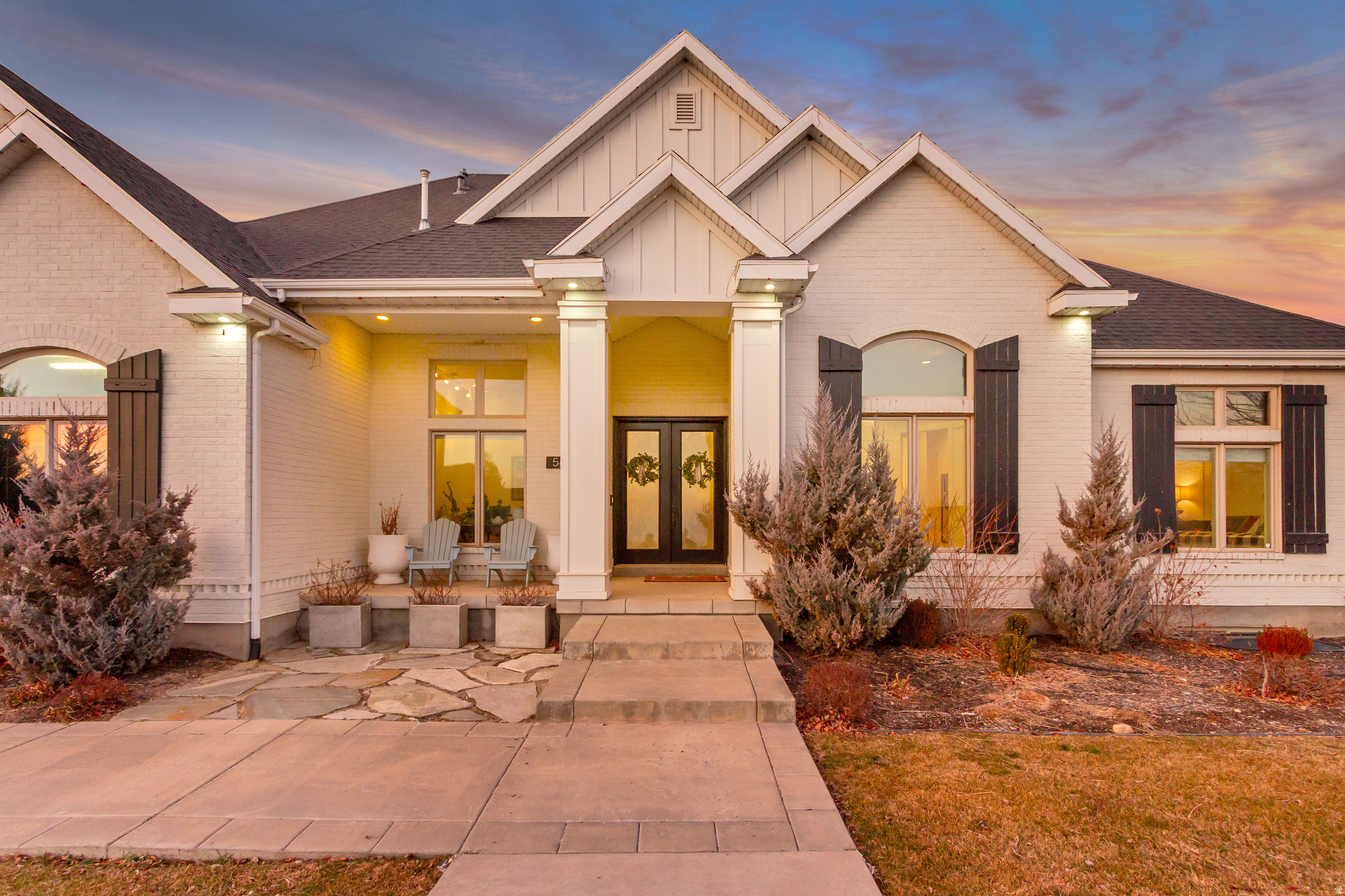 BEACON HILL THE HIGHLANDS - Residential