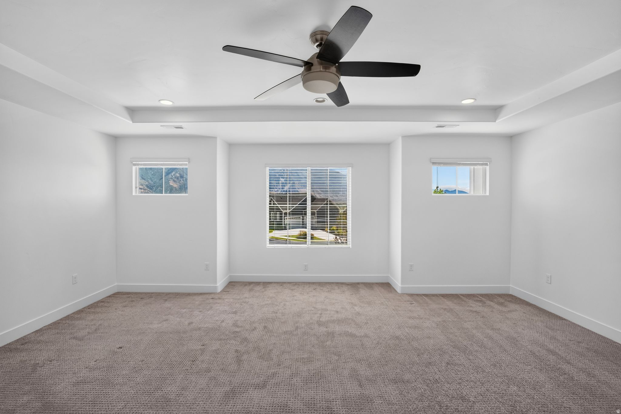 SKYE ESTATES - Residential
