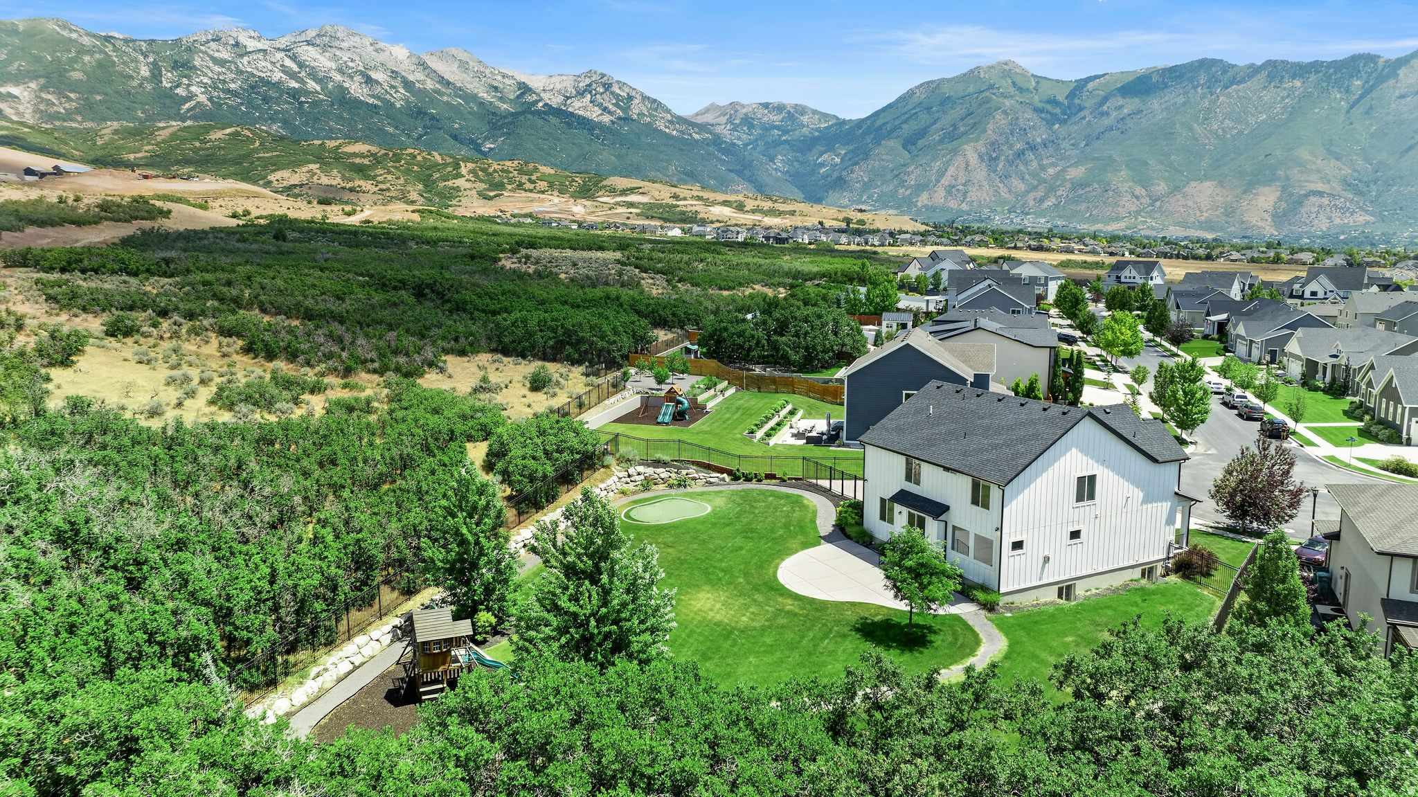 SKYE ESTATES - Residential
